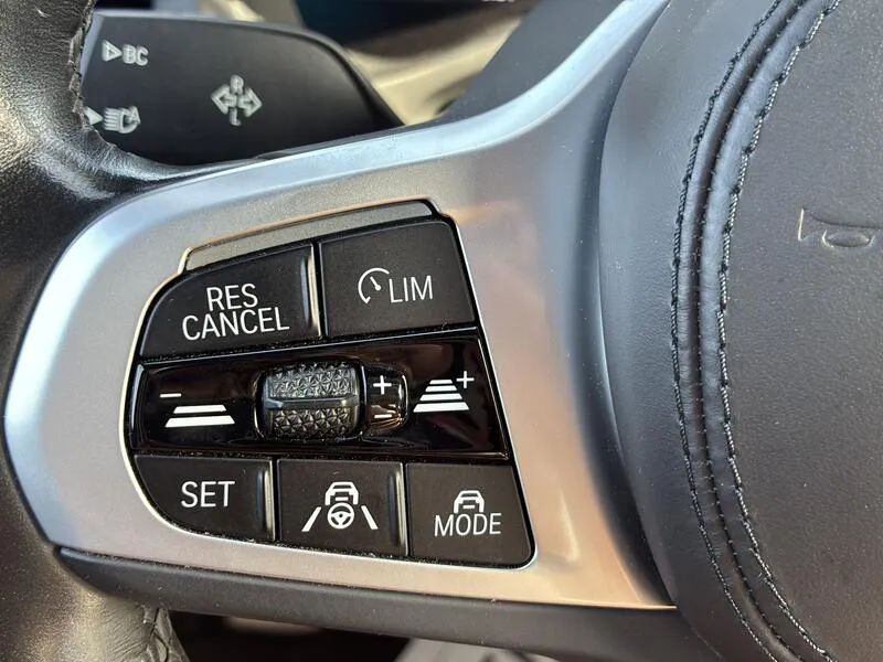 BMW iX M Sport - foto 27