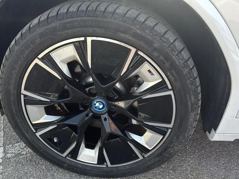 BMW iX M Sport - foto 34
