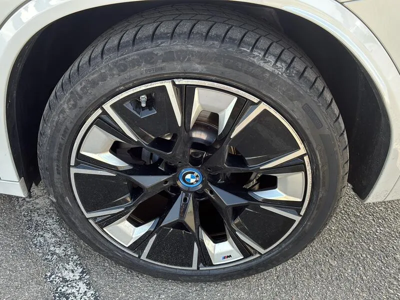 BMW iX M Sport - foto 42