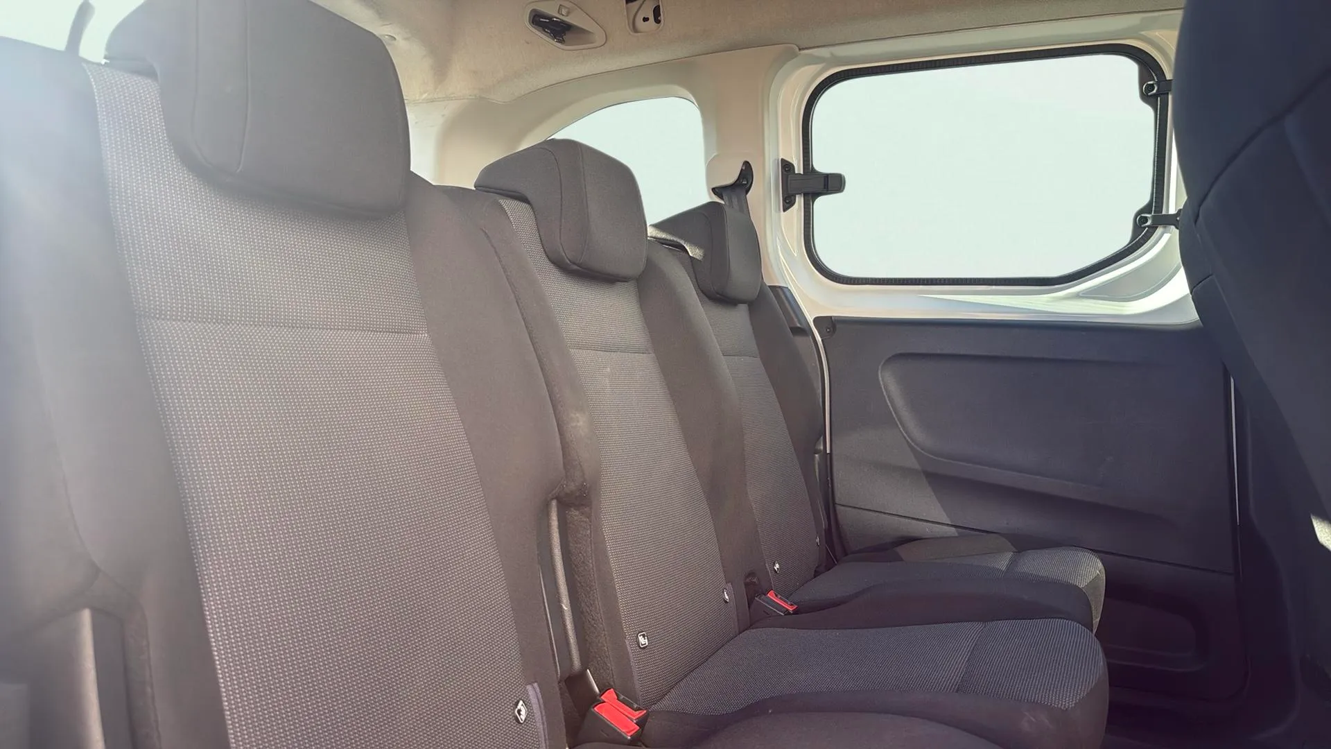 Peugeot Rifter Access Standard BlueHDi - foto 17