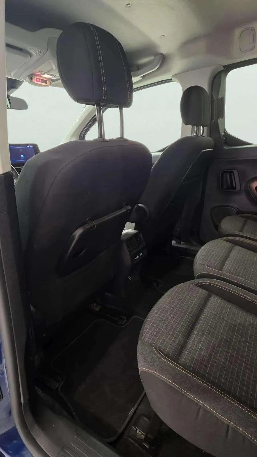 Peugeot Rifter GT Long BlueHDi 7 plazas - foto 14