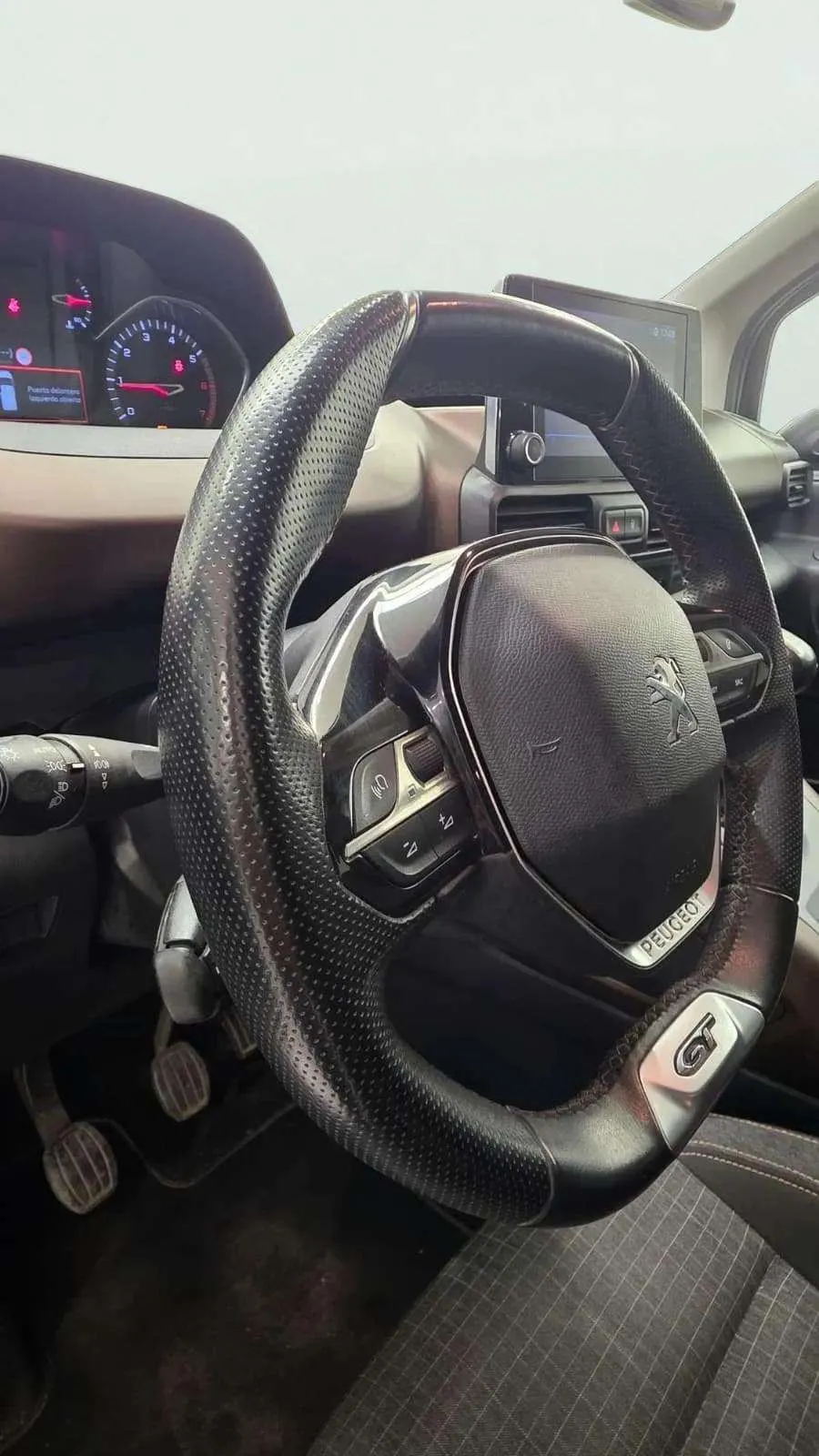 Peugeot Rifter GT Long BlueHDi 7 plazas - foto 9