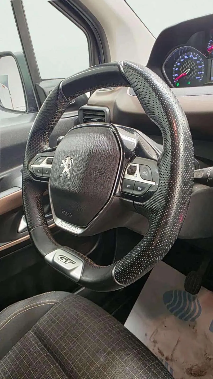 Peugeot Rifter GT Long BlueHDi 7 plazas - foto 18
