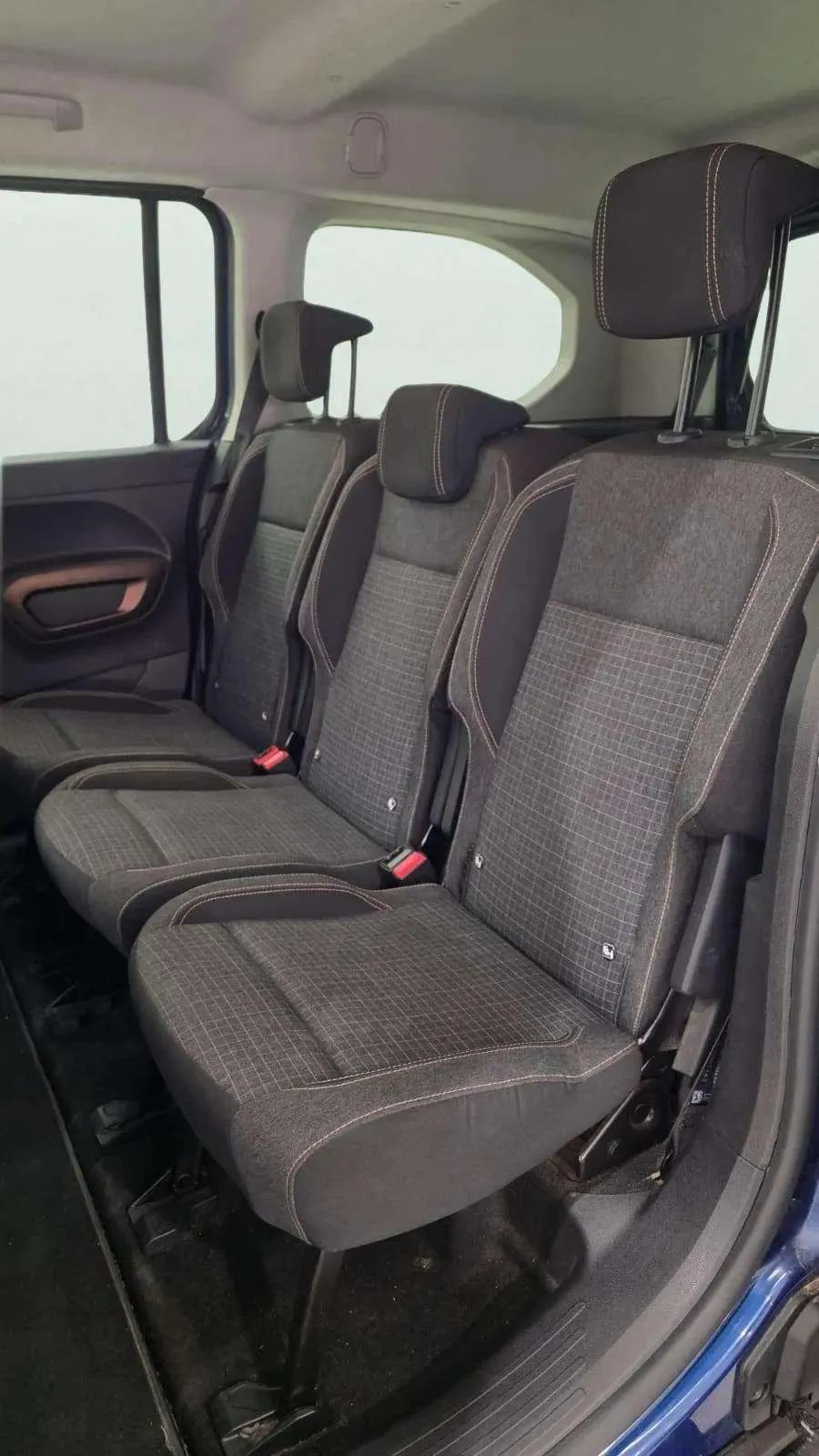 Peugeot Rifter GT Long BlueHDi 7 plazas - foto 13