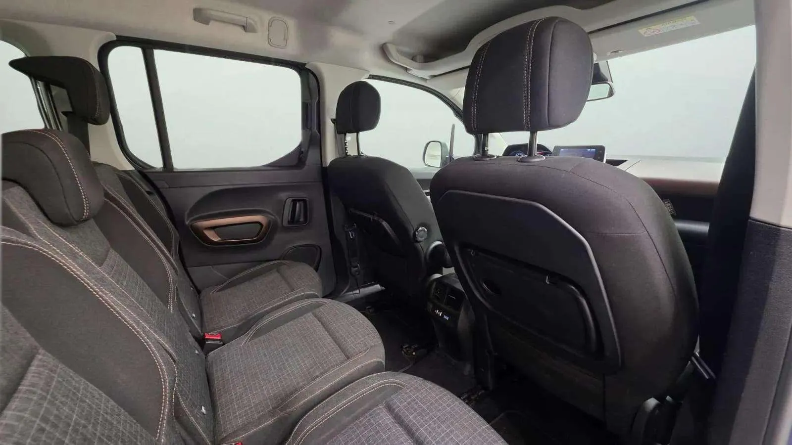 Peugeot Rifter GT Long BlueHDi 7 plazas - foto 20