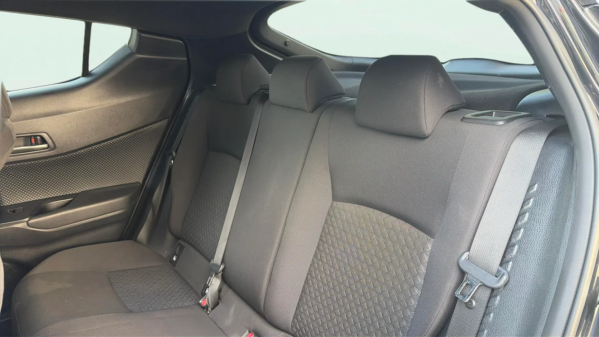 Toyota C-HR 2.0 180H Advance - foto 16