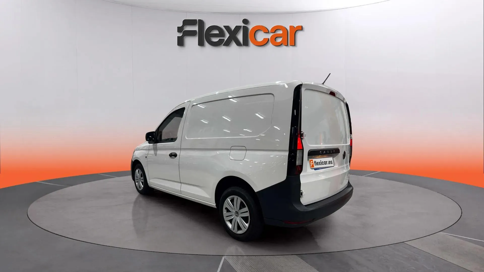 Volkswagen Caddy Cargo 2.0 TDI - foto 3