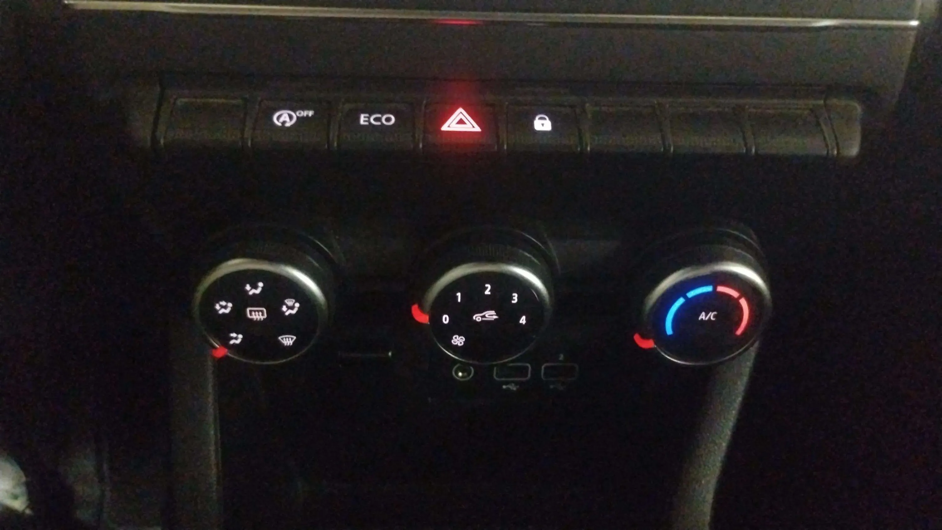 Renault Clio Equilibre Blue dCi - foto 23
