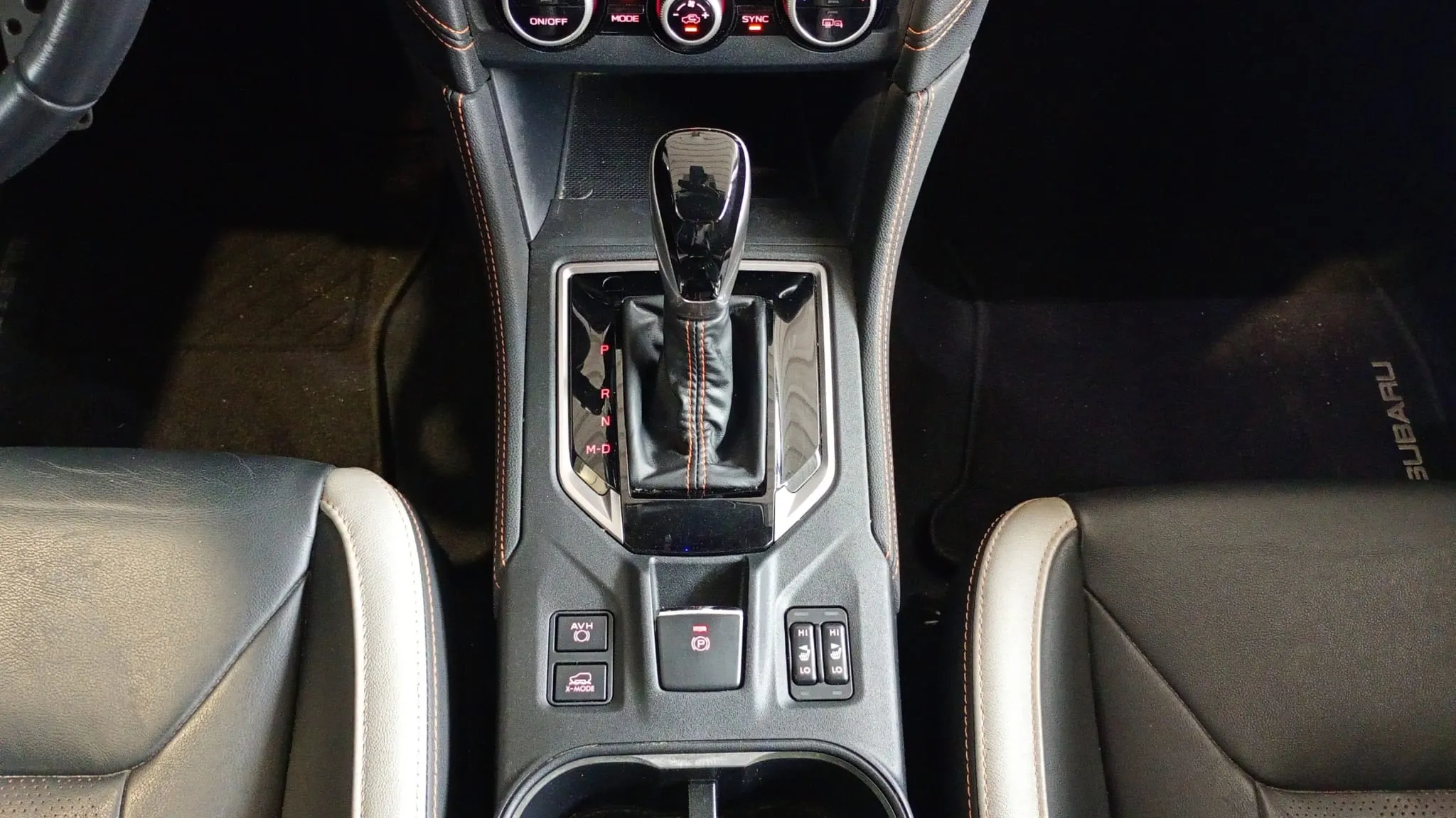 Subaru XV 2.0i Hybrid CVT Executive Plus - foto 16