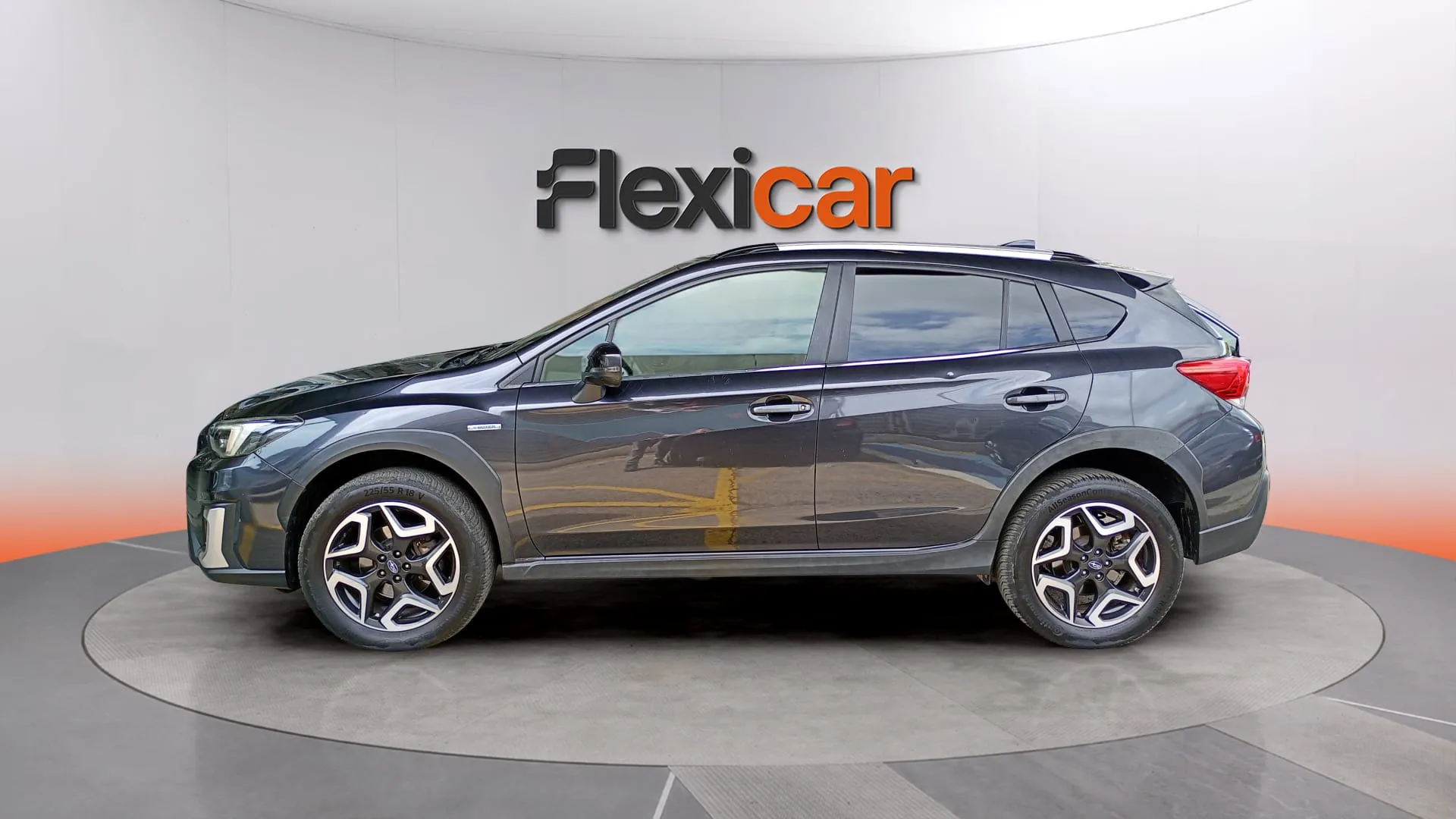 Subaru XV 2.0i Hybrid CVT Executive Plus - foto 4
