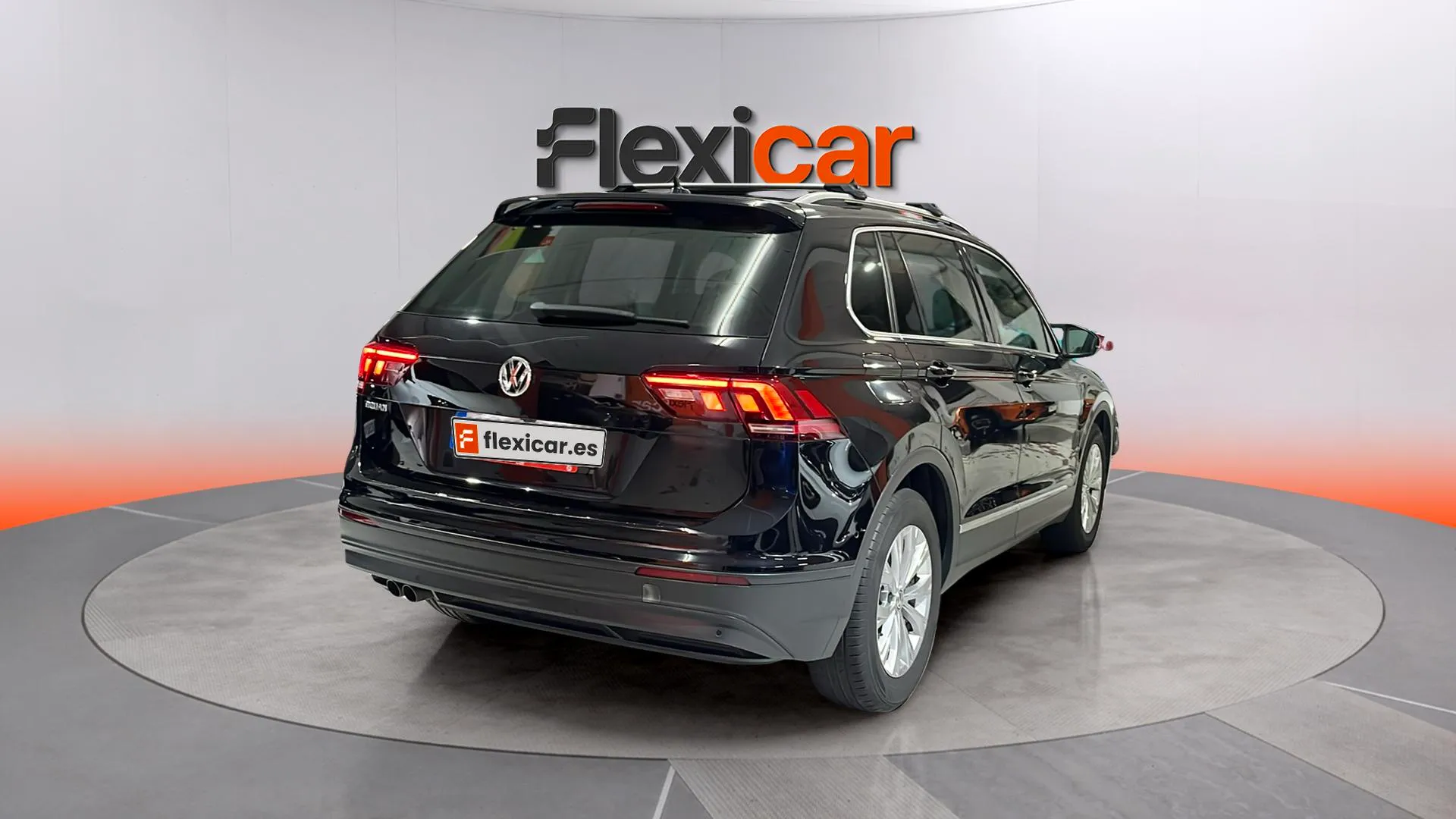 Volkswagen Tiguan Advance 2.0 TDI - foto 7