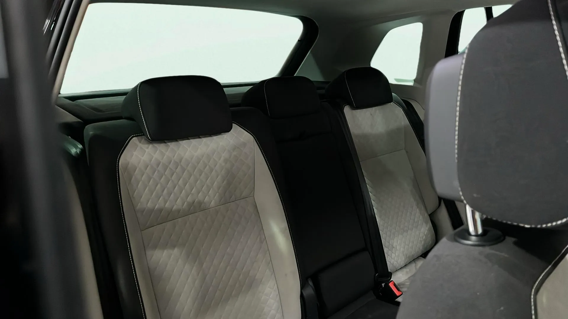 Volkswagen Tiguan Advance 2.0 TDI - foto 18
