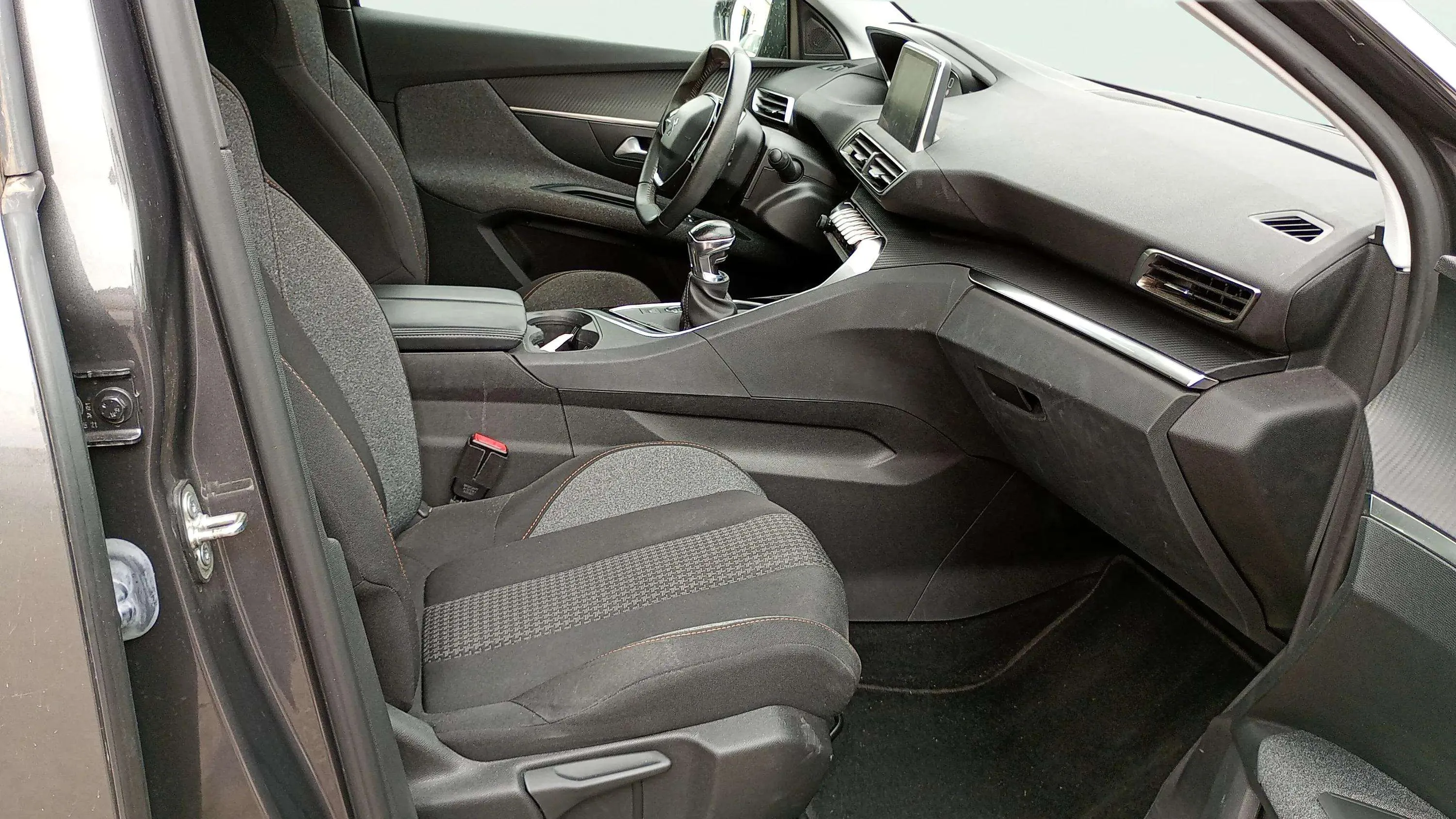 Peugeot 3008 1.5 BlueHDi Active Pack - foto 13