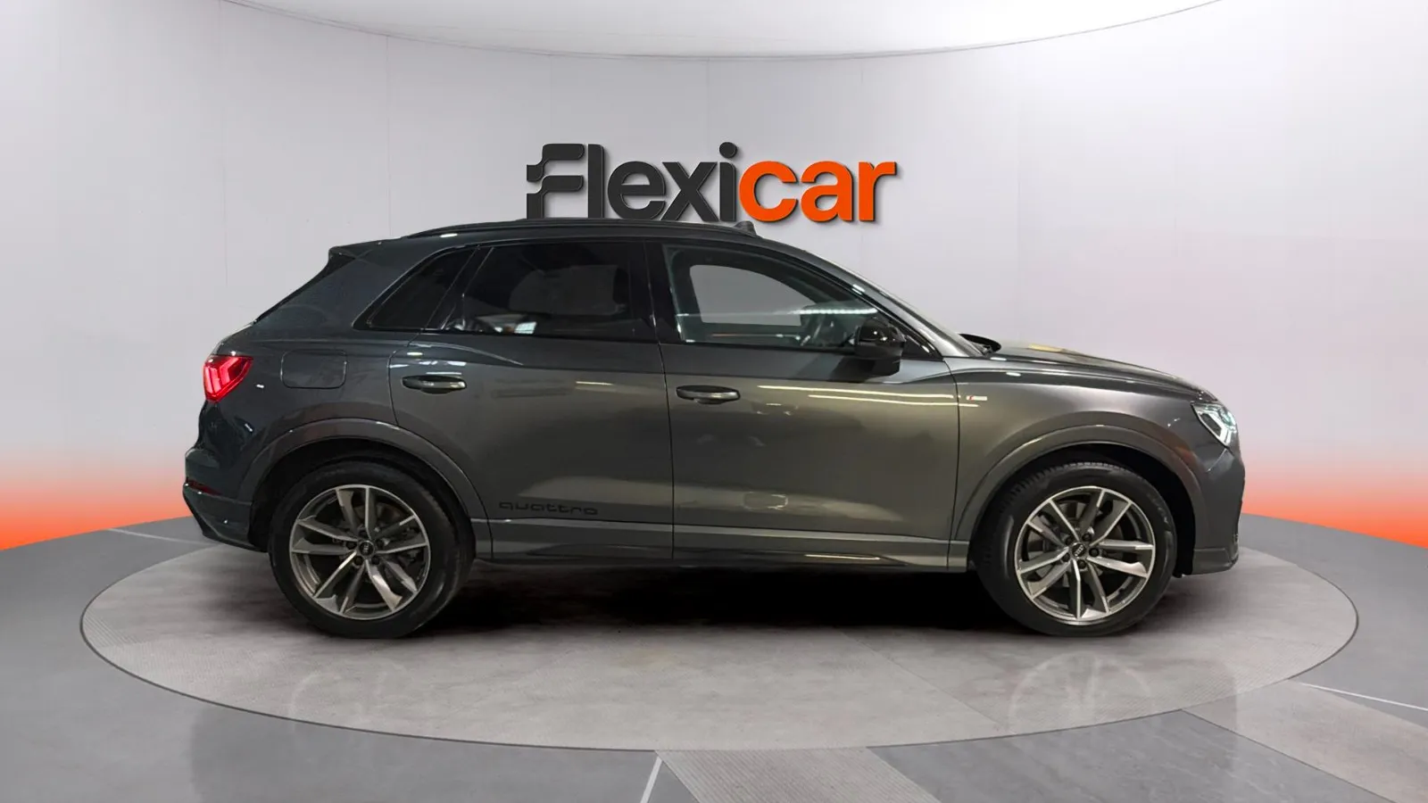 Audi Q3 40 TFSI S tronic quattro - foto 2