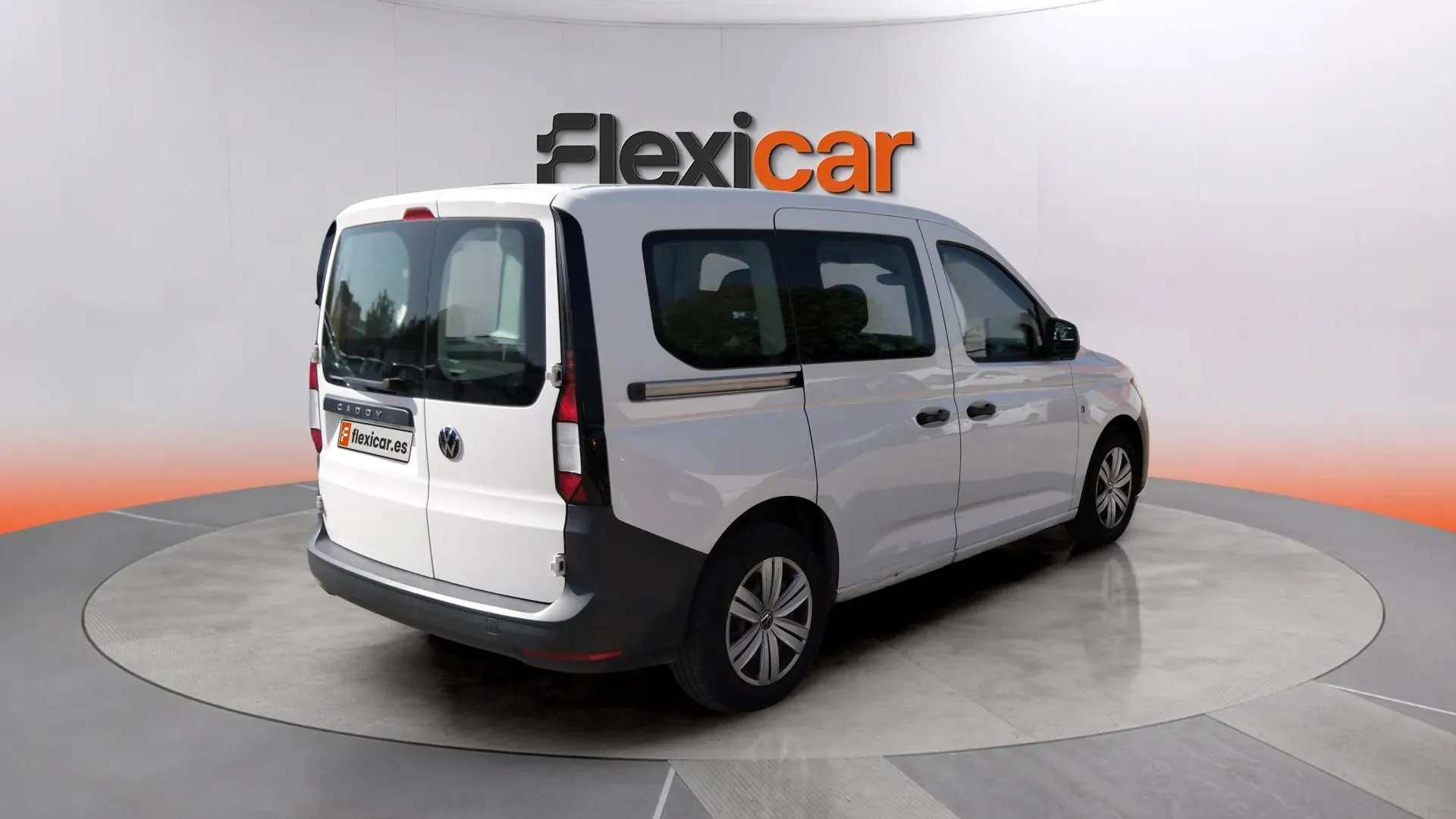 Volkswagen Caddy Kombi 2.0 TDI - foto 3