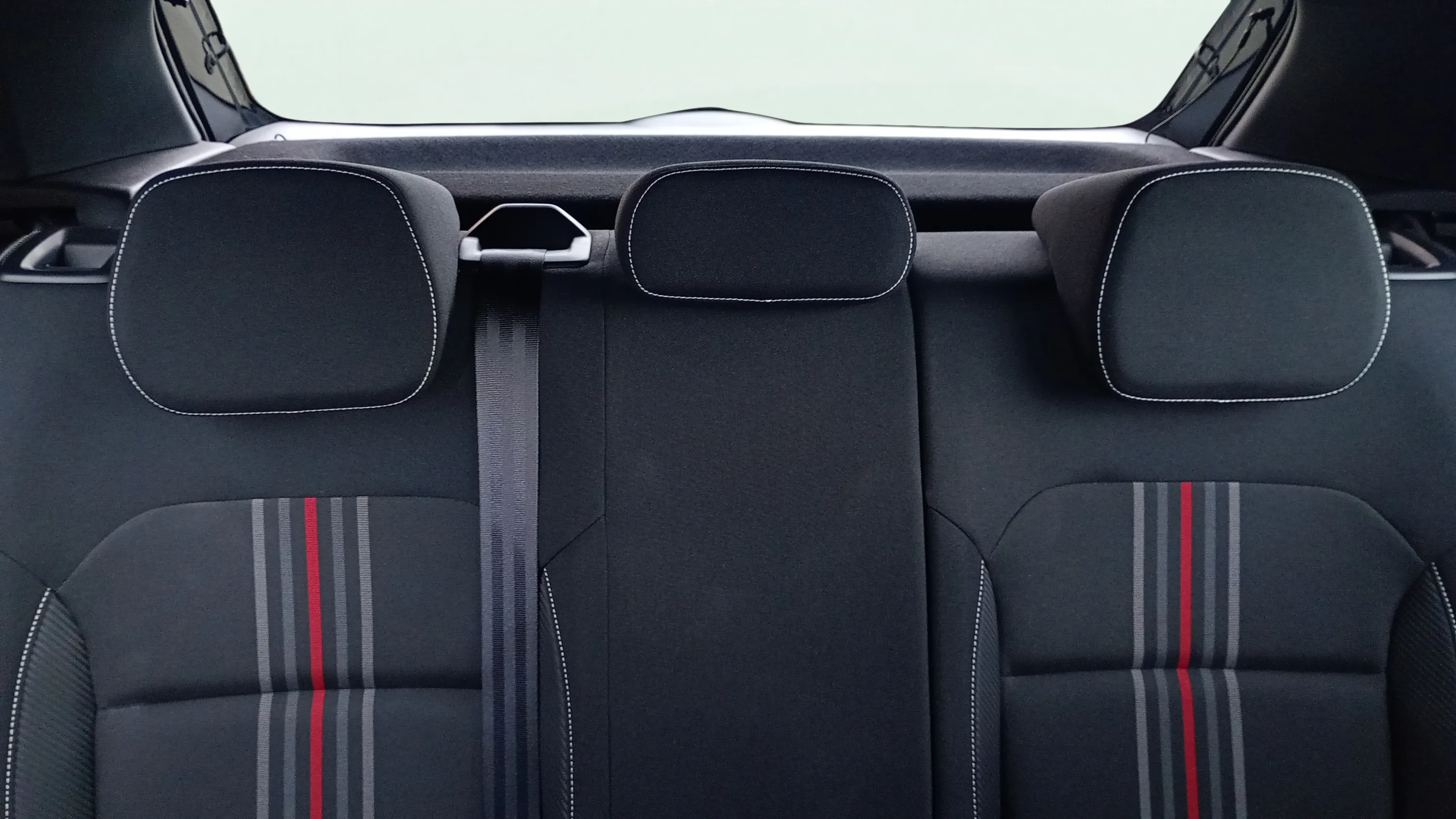 Škoda Fabia 1.0 TSI Monte Carlo - foto 15