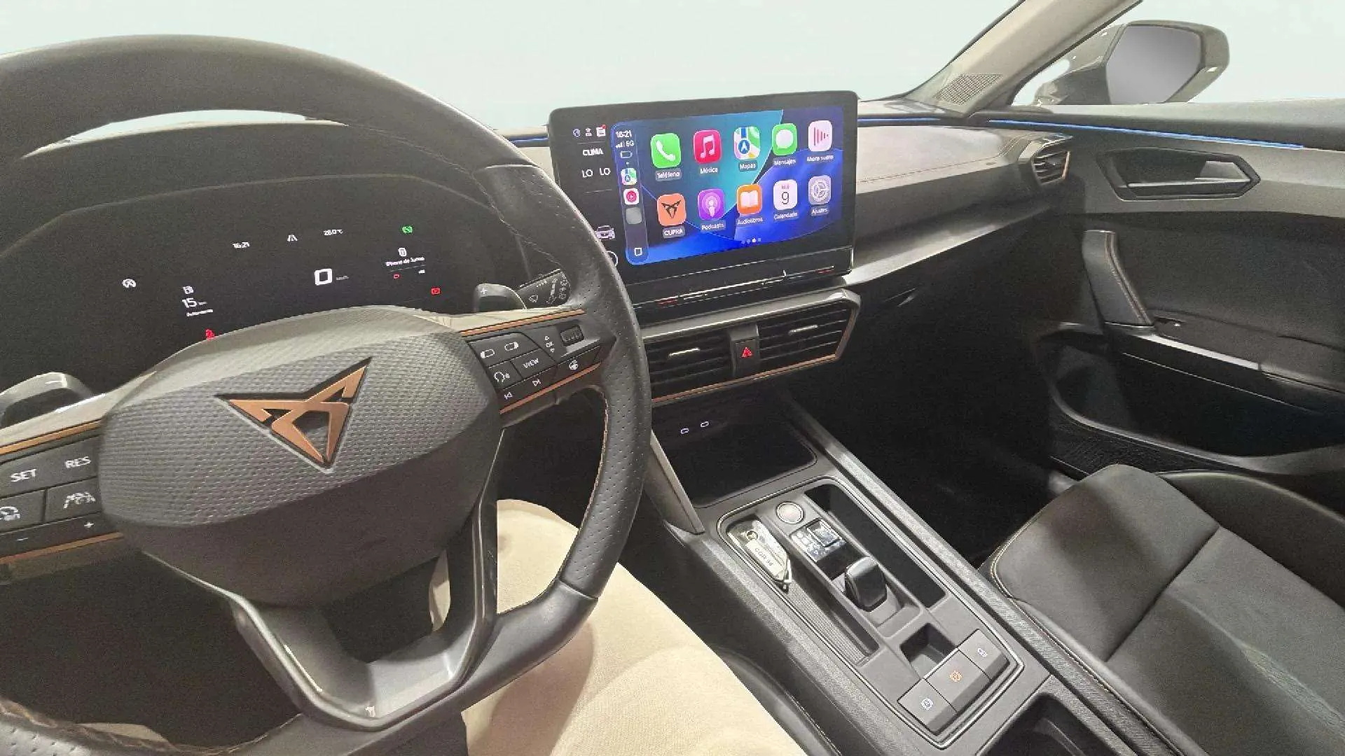 Cupra Formentor 1.5 TSI DSG - foto 23