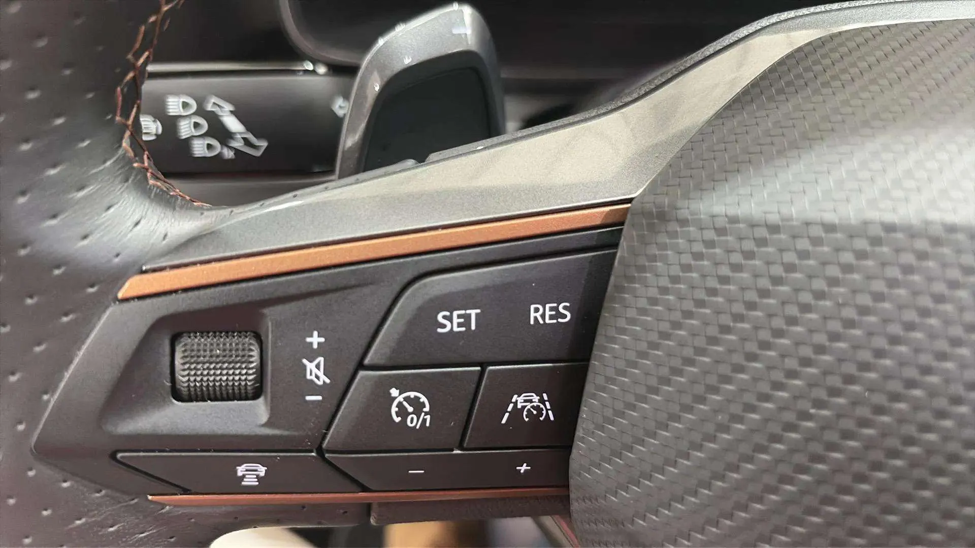 Cupra Formentor 1.5 TSI DSG - foto 20
