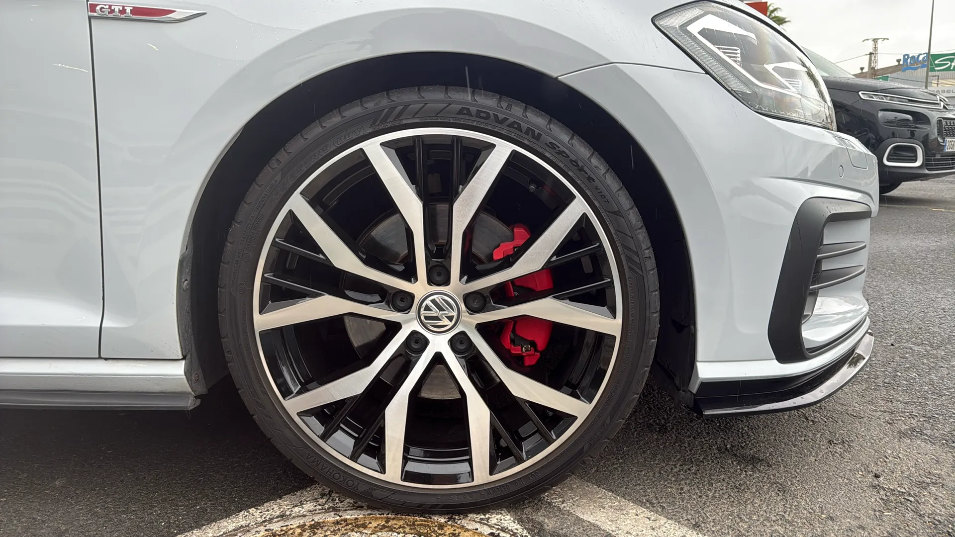 Volkswagen Golf GTI Performance 2.0 TSI DSG - foto 9