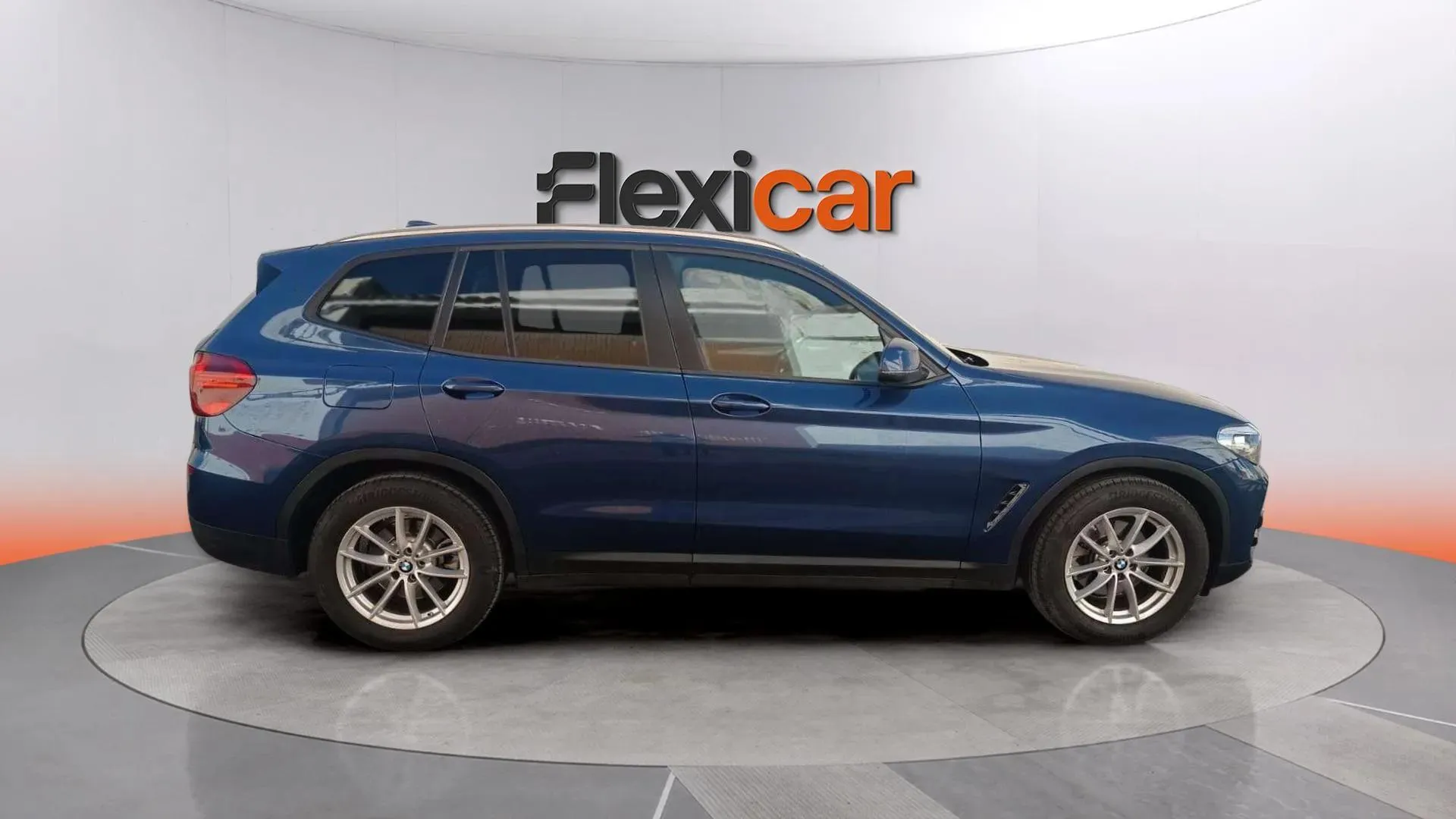 BMW X3 sDrive18d - foto 8