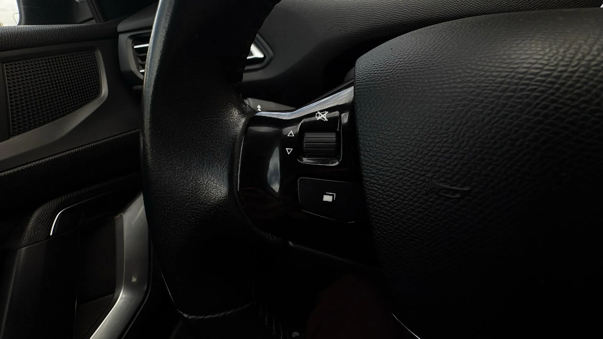 Peugeot 308 Active PureTech 130 - foto 17