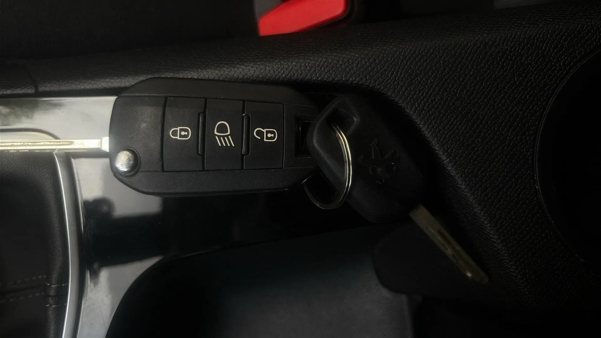 Peugeot 308 Active PureTech 130 - foto 29