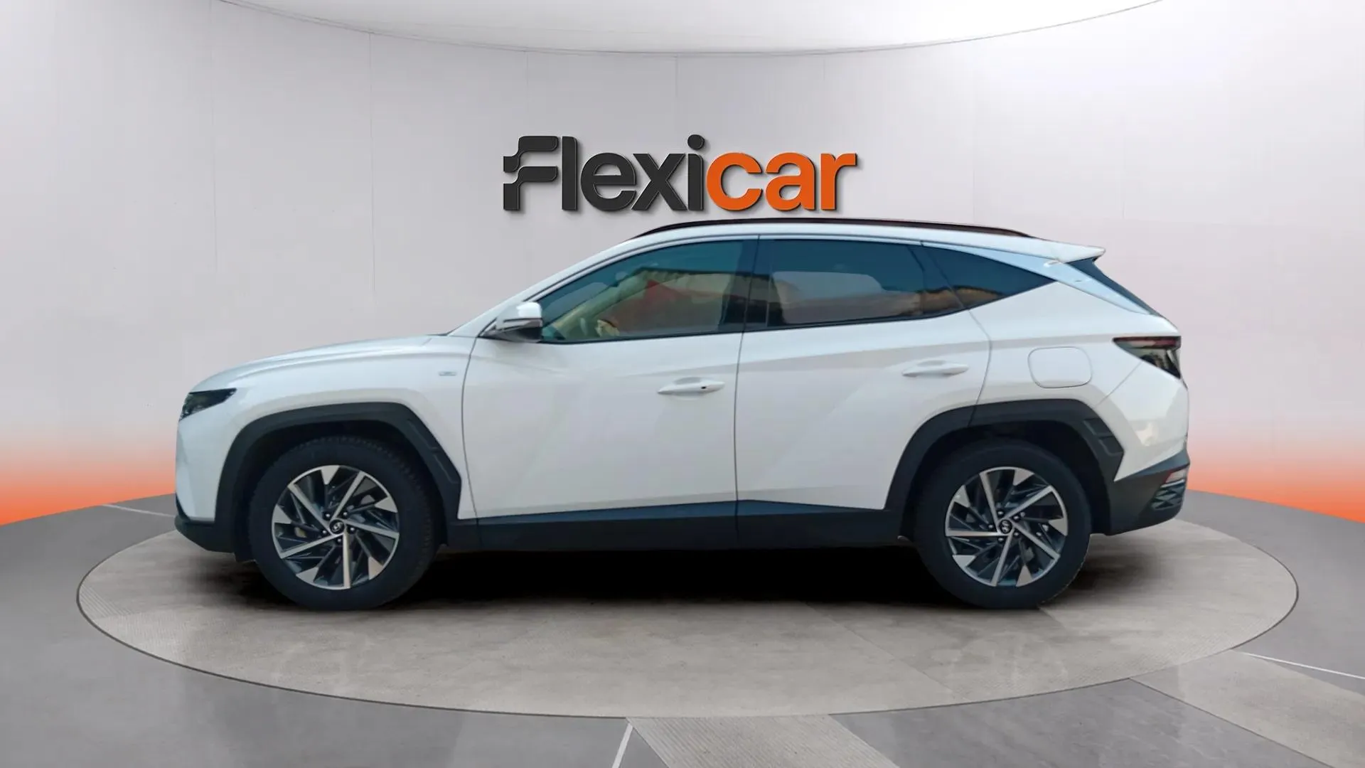 Hyundai Tucson 1.6 T-GDi 48V Tecno Sky DCT - foto 5