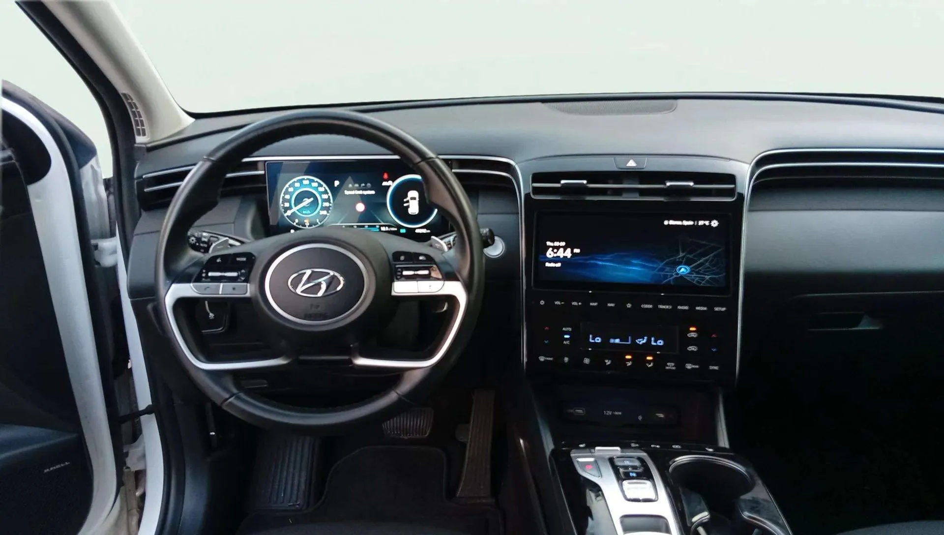 Hyundai Tucson 1.6 T-GDi 48V Tecno Sky DCT - foto 11