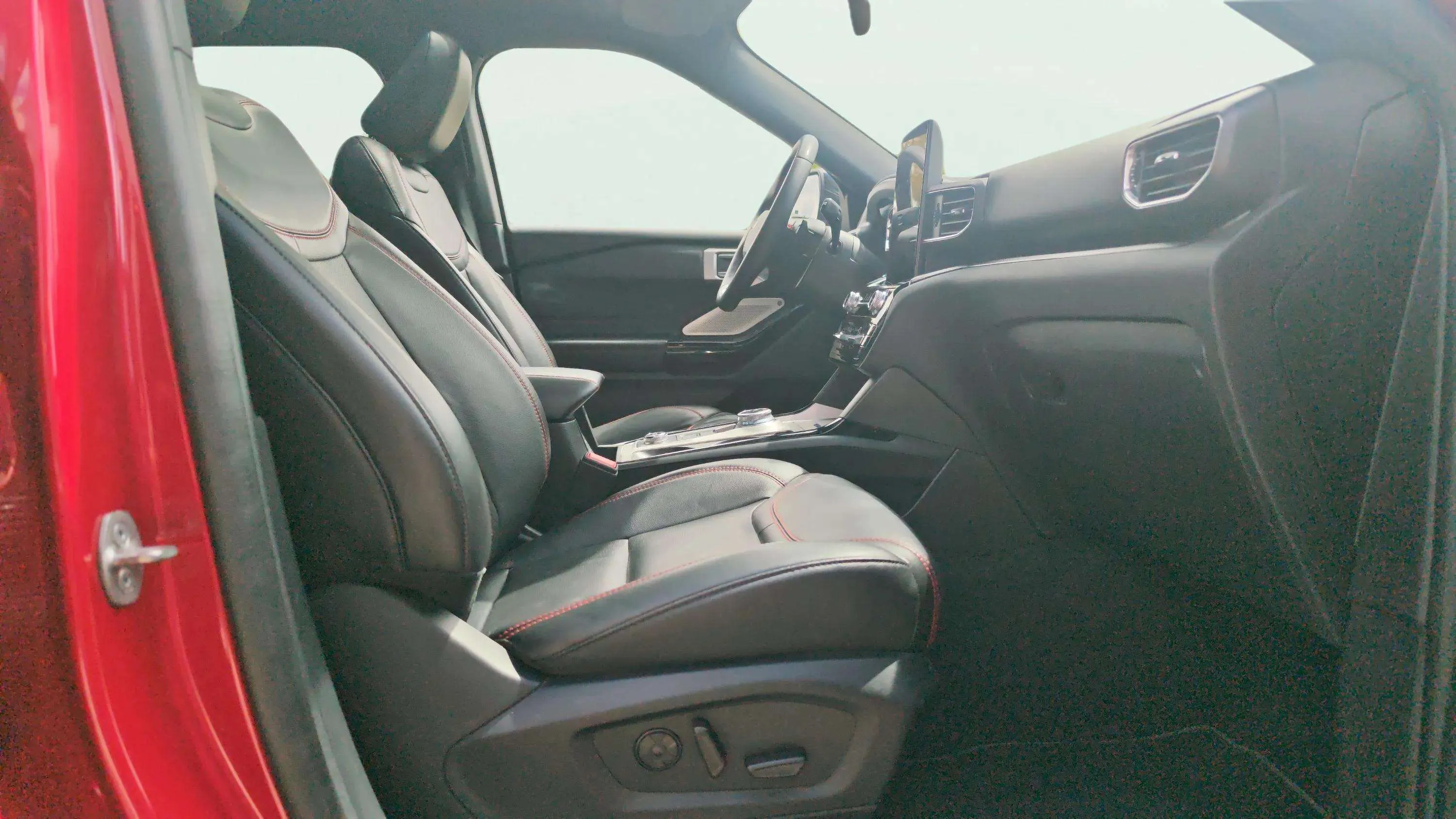 Ford Explorer 3.0 PHEV AWD ST-Line - foto 9