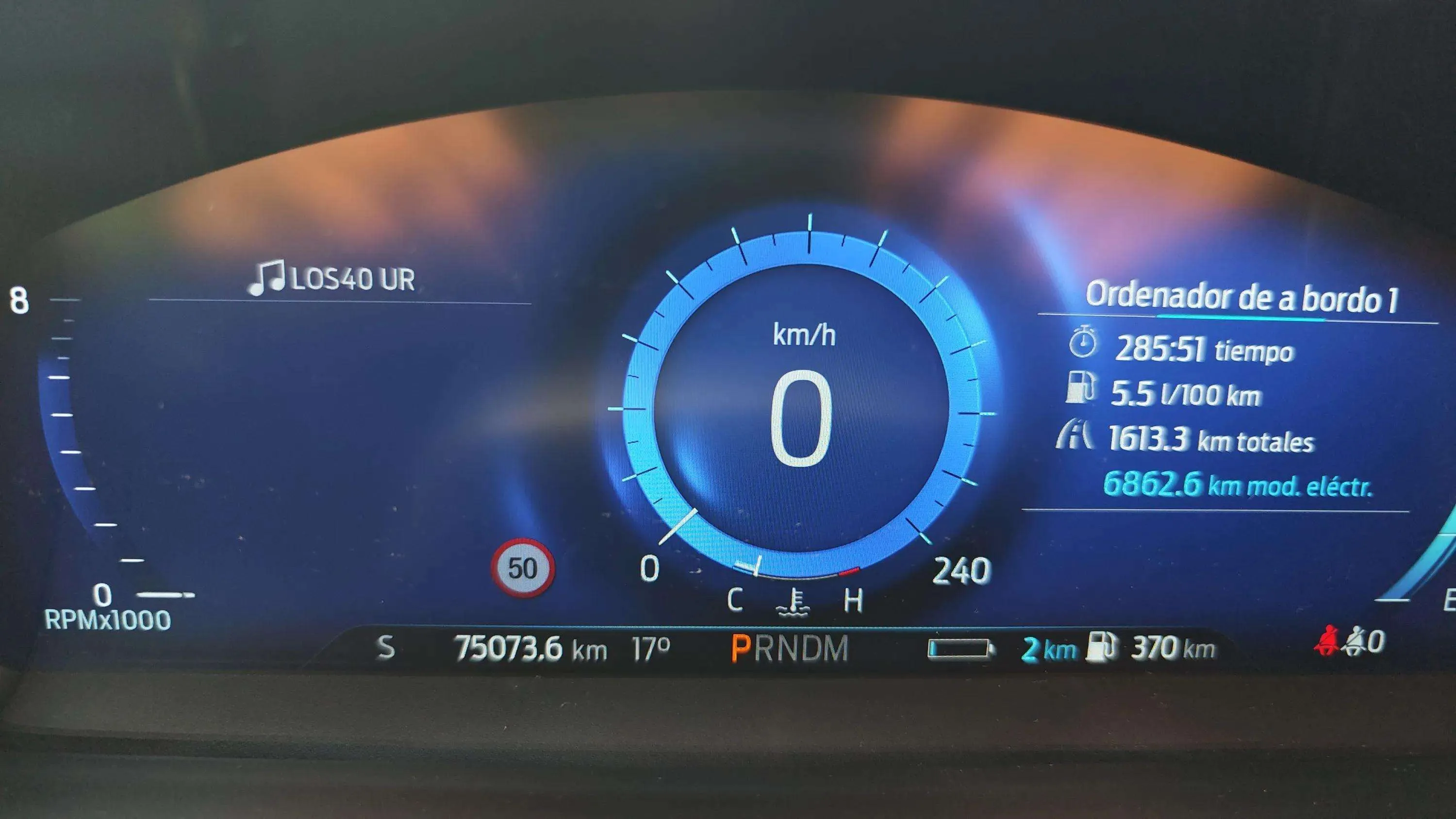 Ford Explorer 3.0 PHEV AWD ST-Line - foto 15