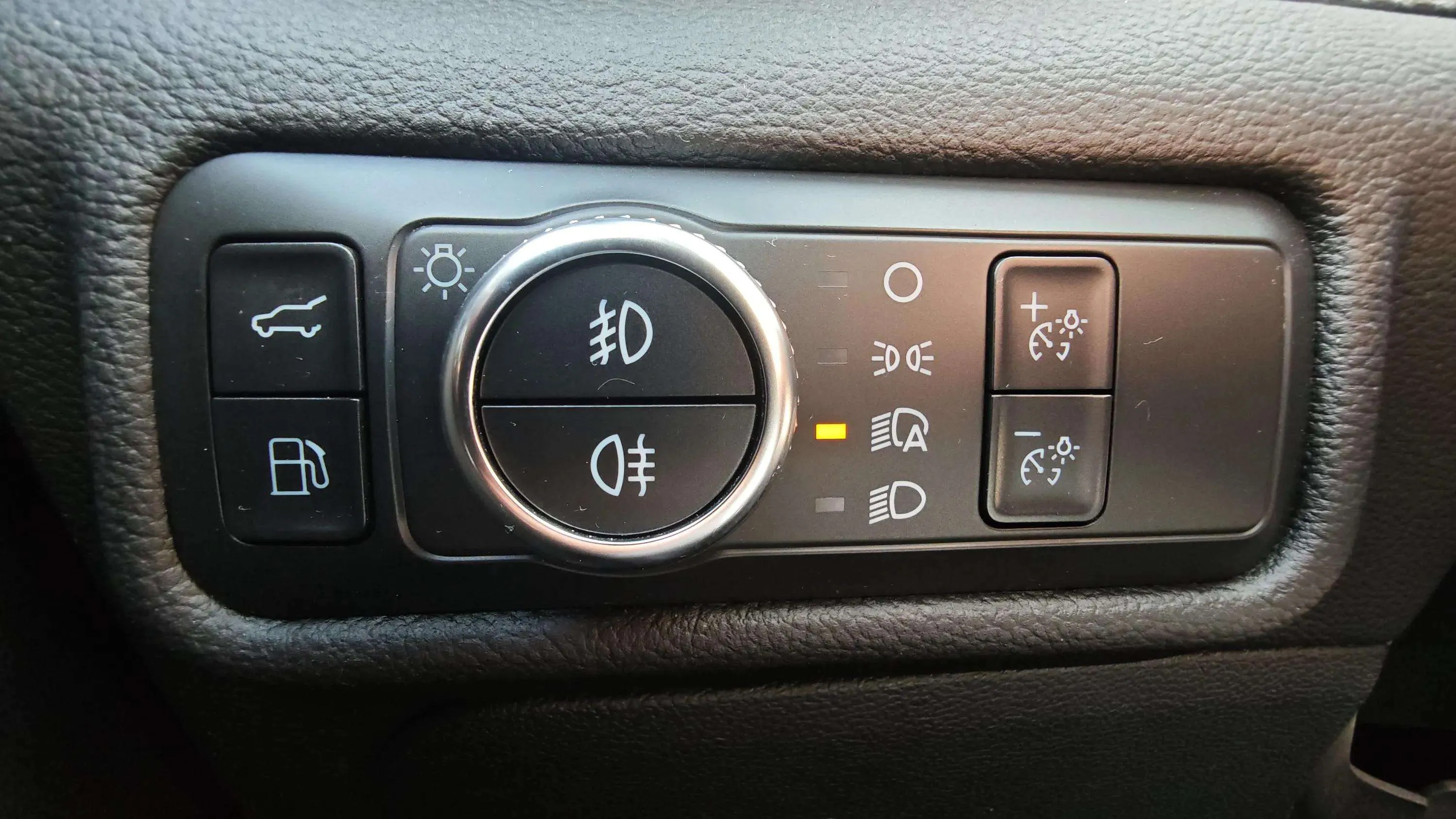 Ford Explorer 3.0 PHEV AWD ST-Line - foto 17