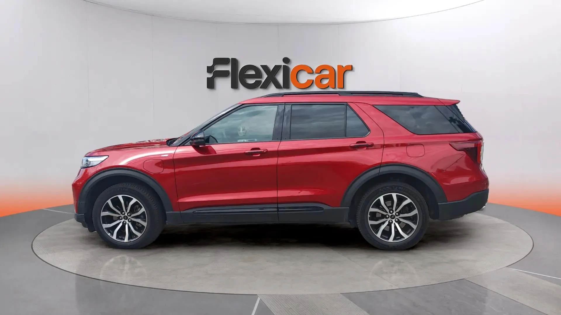 Ford Explorer 3.0 PHEV AWD ST-Line - foto 4