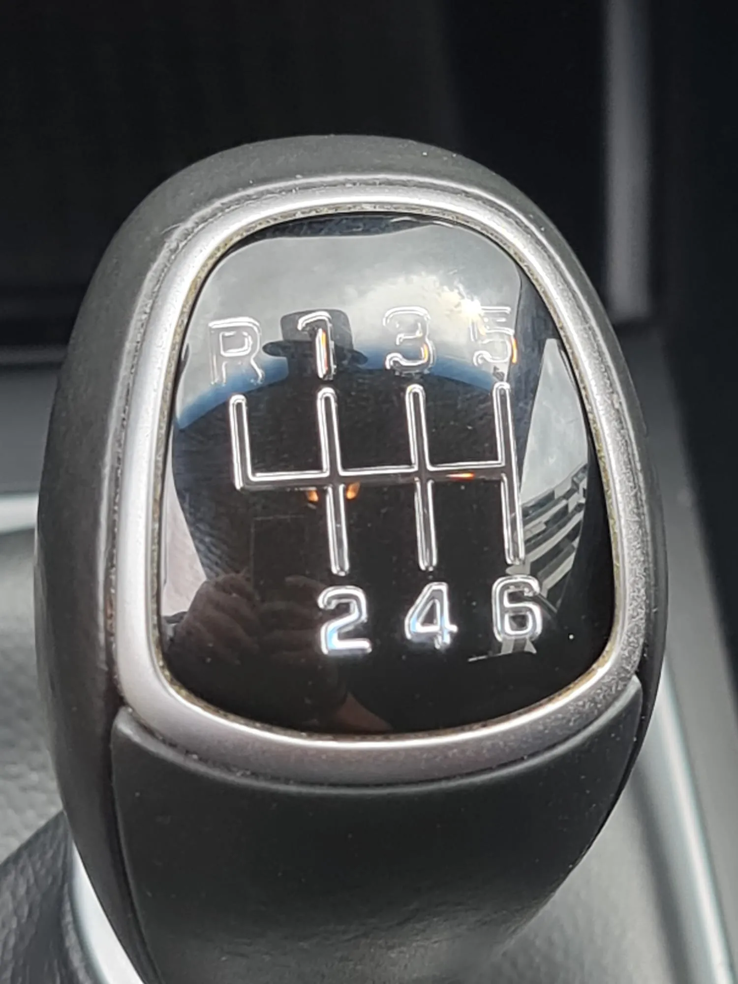 Hyundai Tucson 1.6 GDi BlueDrive 25 Aniversario 4x2 - foto 10