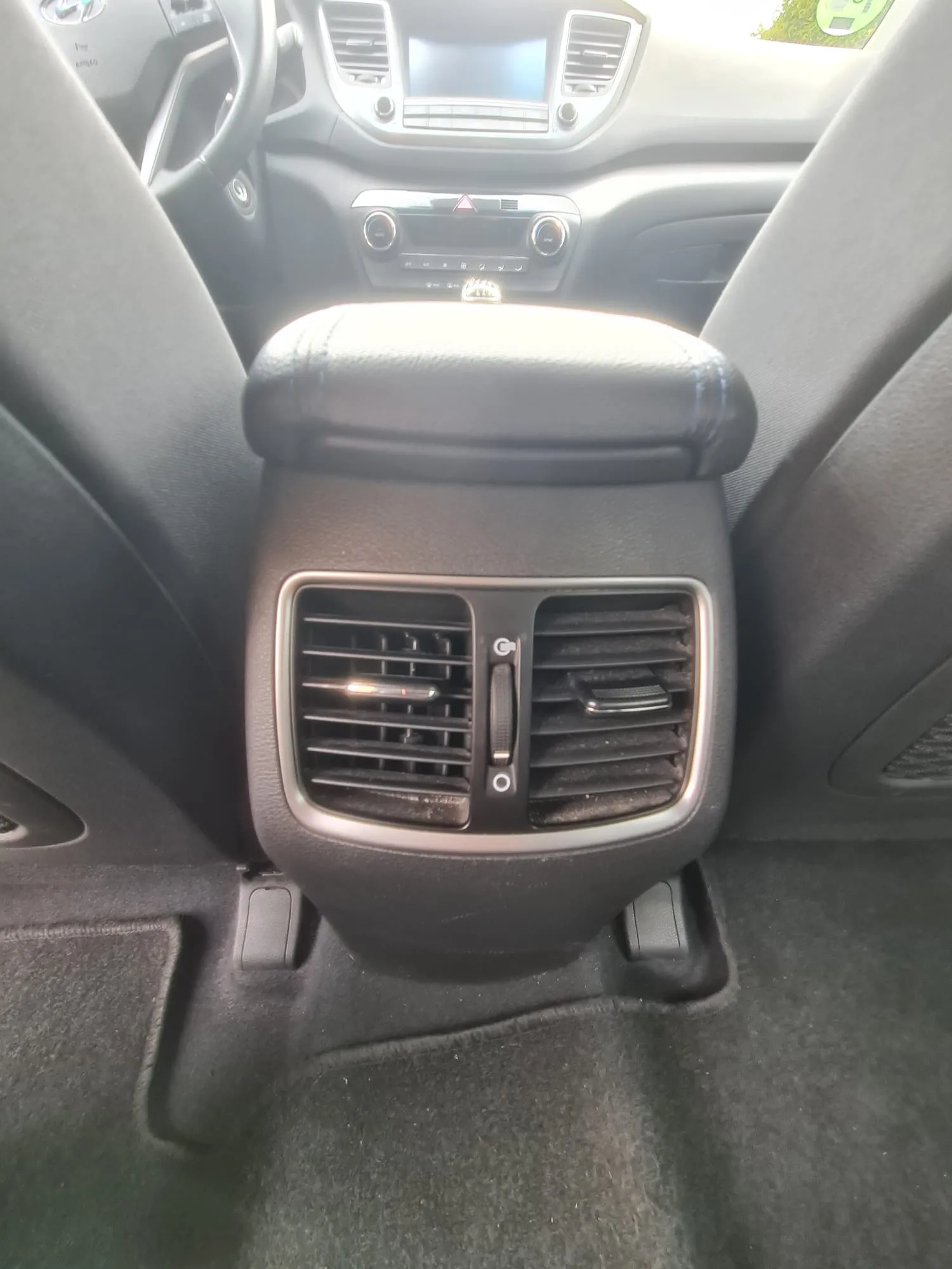 Hyundai Tucson 1.6 GDi BlueDrive 25 Aniversario 4x2 - foto 16