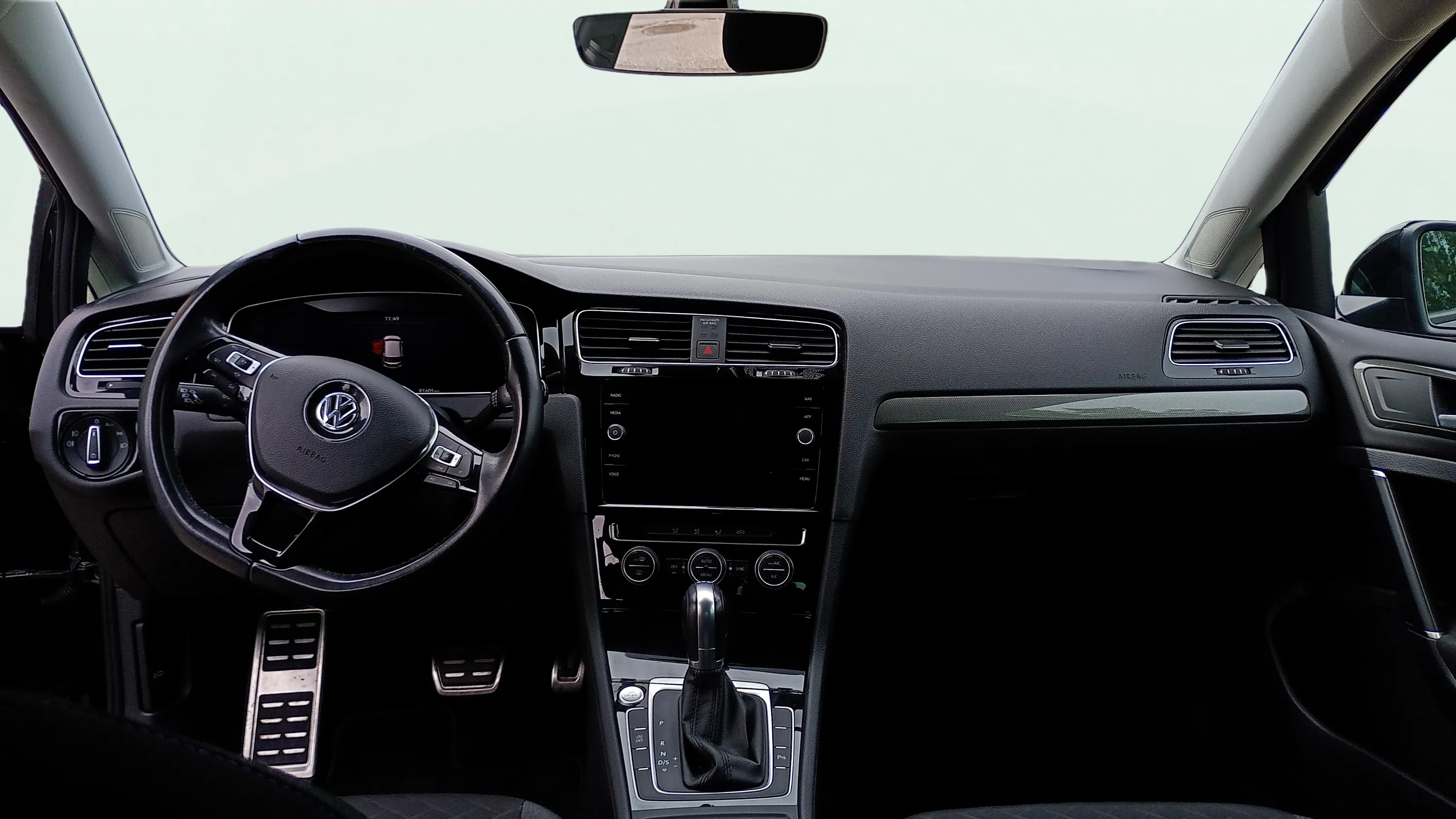 Volkswagen Golf Advance 1.5 TSI EVO DSG - foto 13