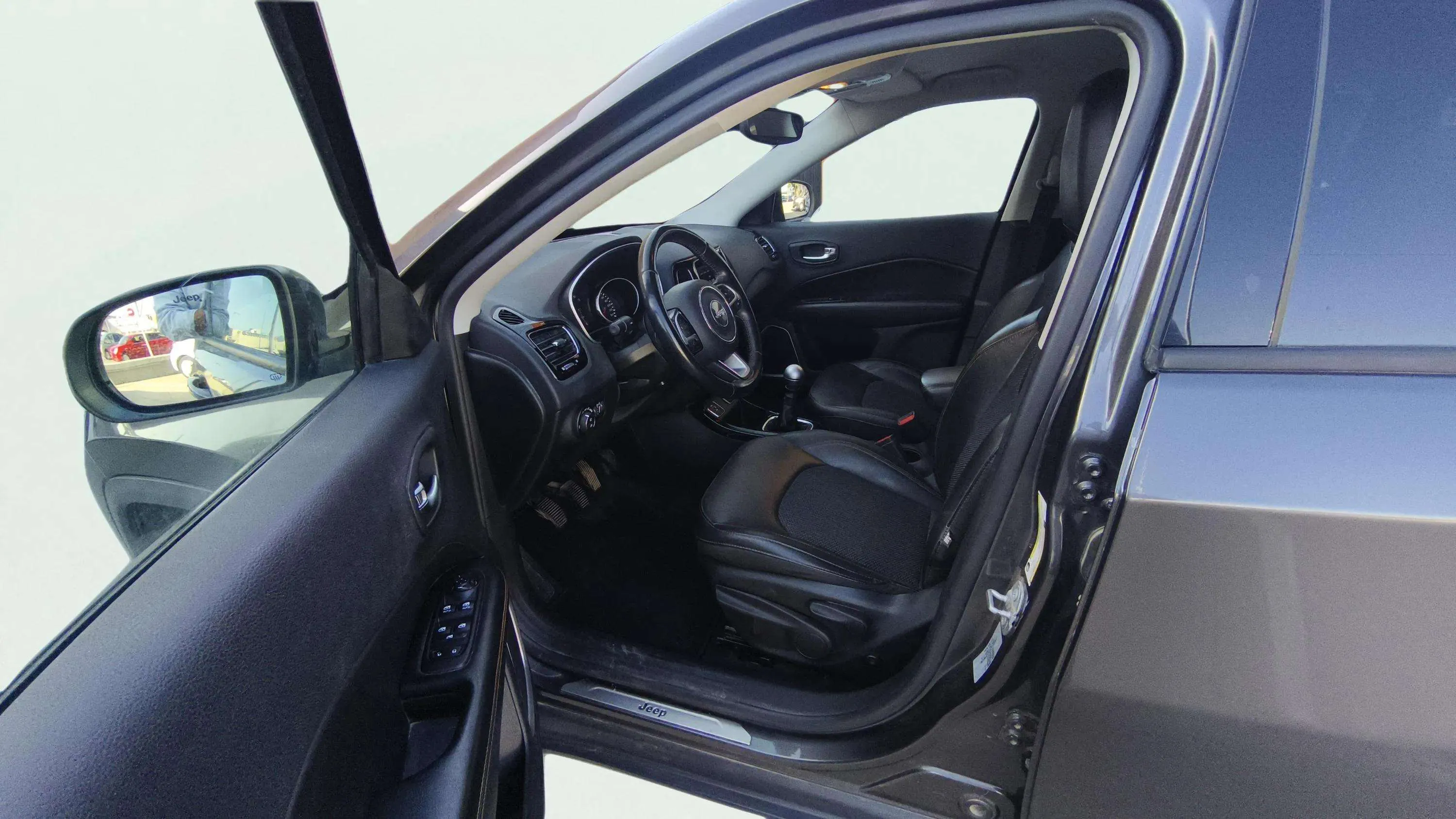 Jeep Compass 1.4 Mair Limited 4x2 - foto 14