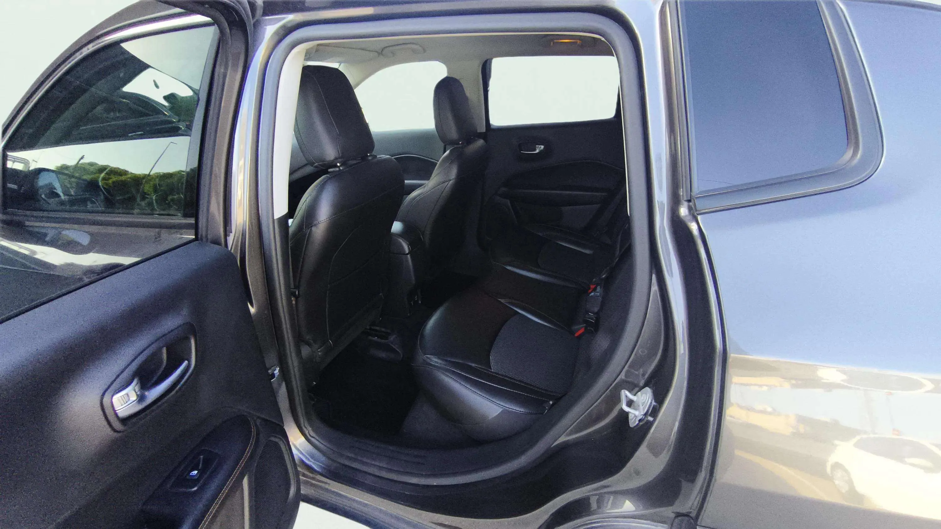 Jeep Compass 1.4 Mair Limited 4x2 - foto 15