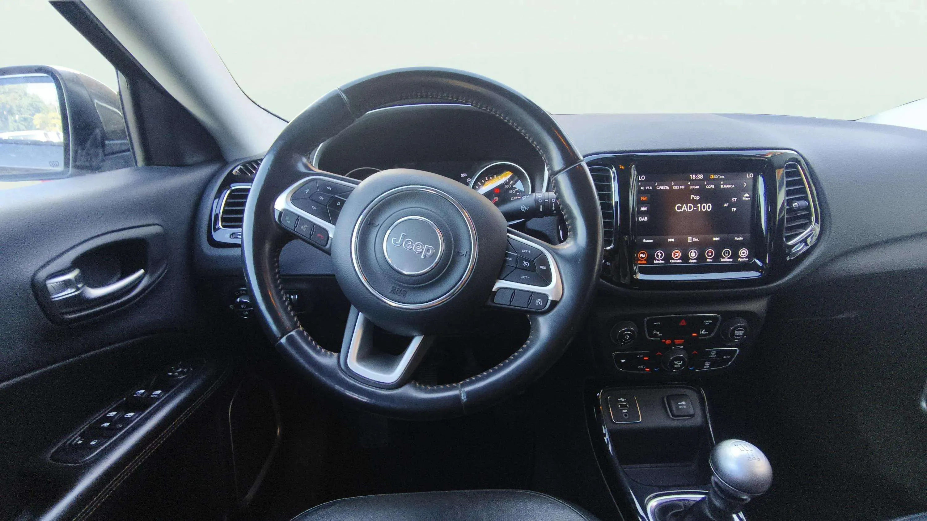 Jeep Compass 1.4 Mair Limited 4x2 - foto 12