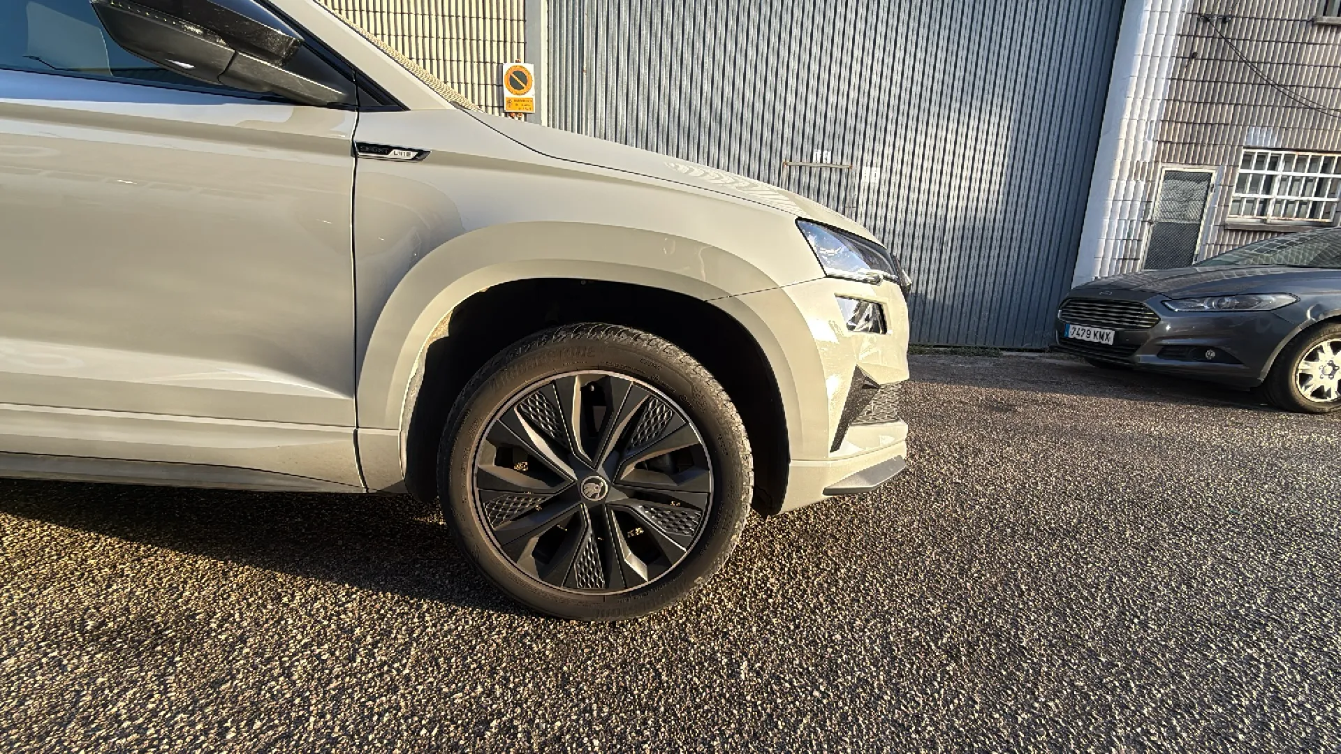 Škoda Karoq 1.5 TSI ACT Sportline - foto 23