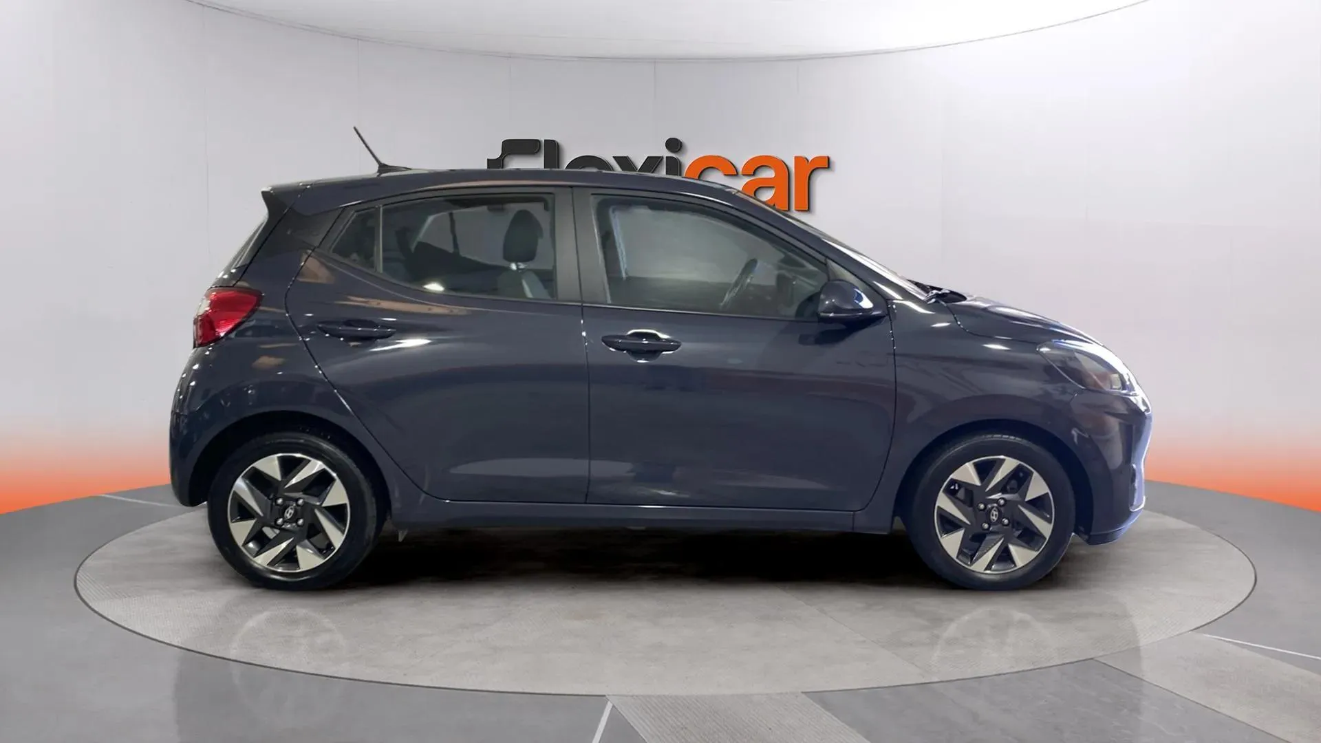 Hyundai i10 1.0 Klass - foto 5
