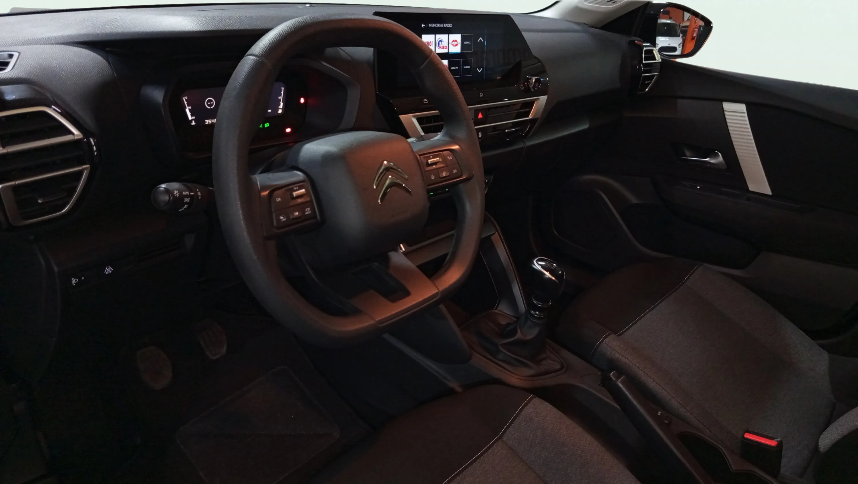 Citroën C4 PureTech 100 Feel - foto 22