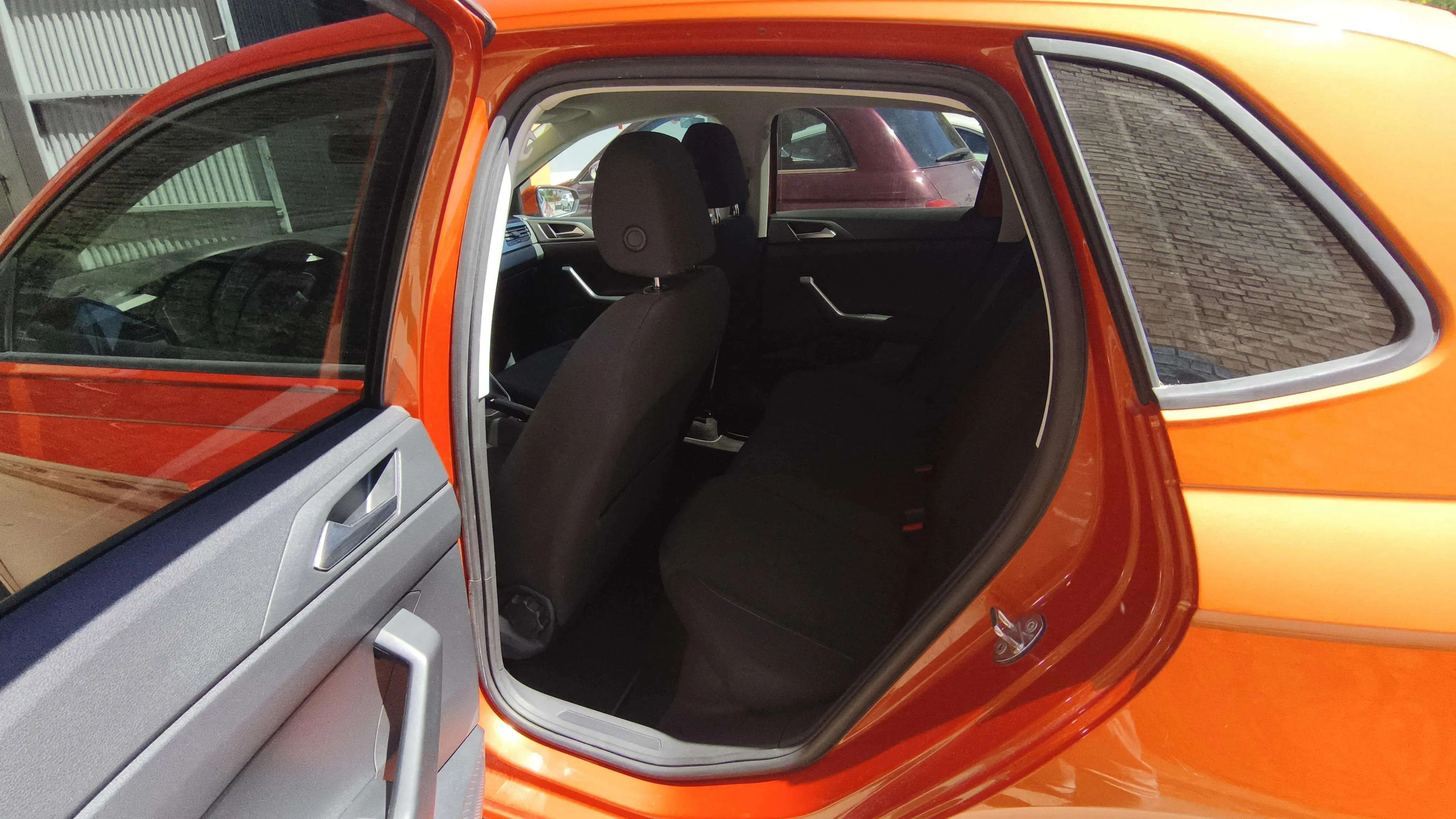 Volkswagen Polo R-Line 1.0 TSI DSG - foto 23
