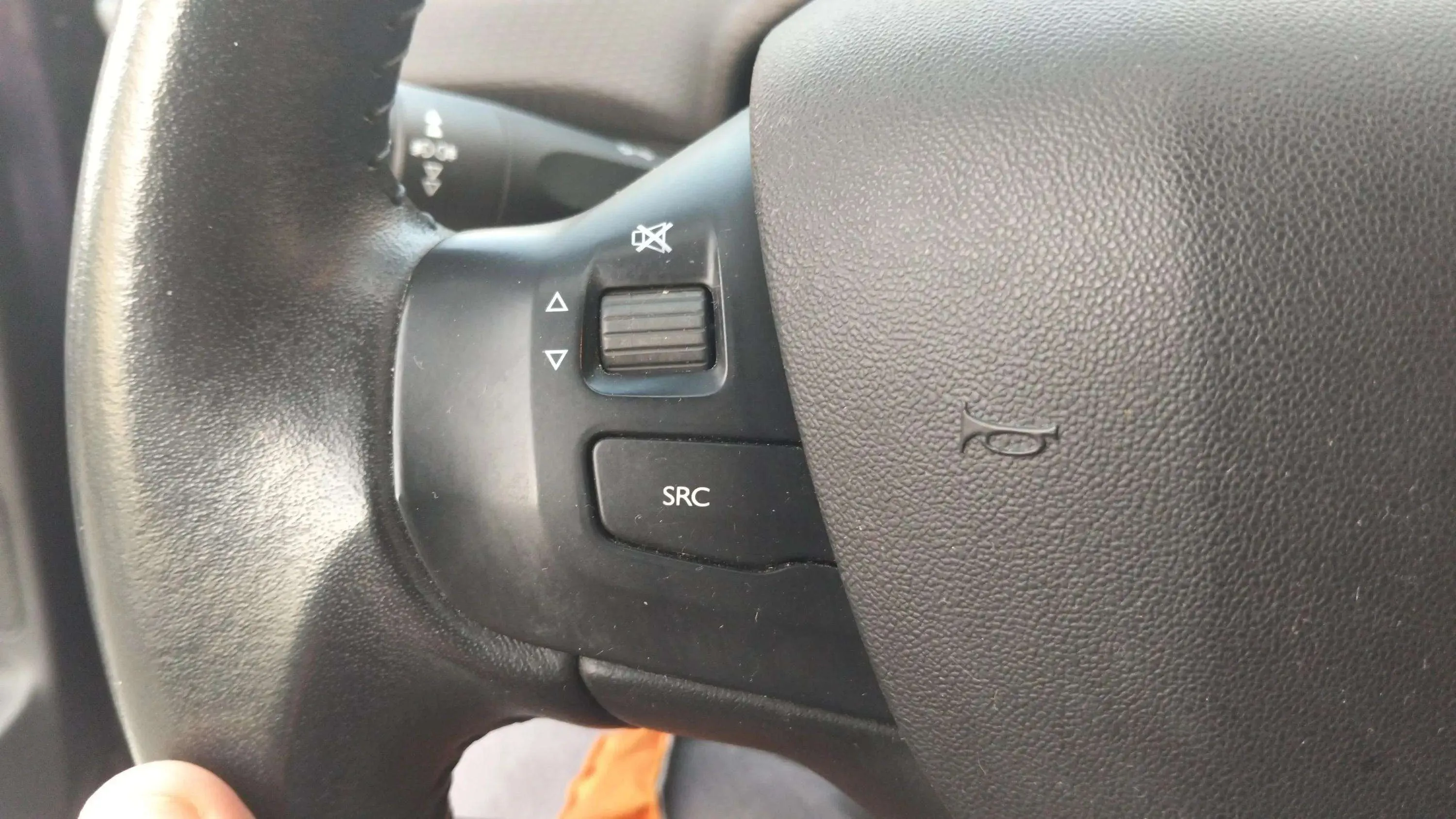 Peugeot 208 Active PureTech - foto 14