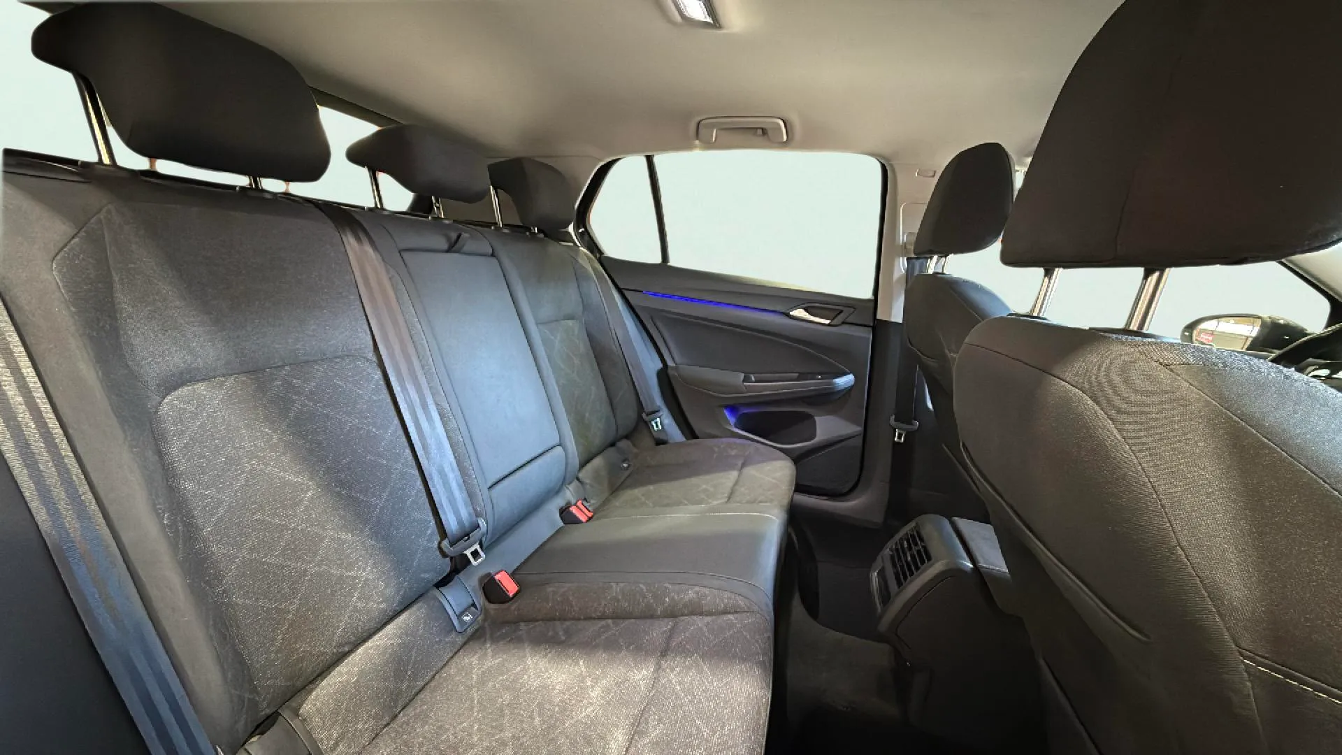 Volkswagen Golf Life 2.0 TDI DSG - foto 10