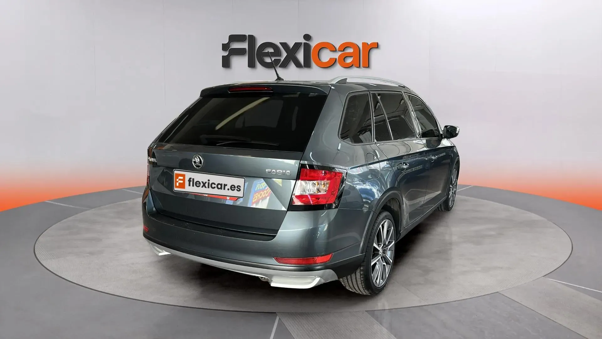 Škoda Fabia 1.0 MPI Ambition - foto 9