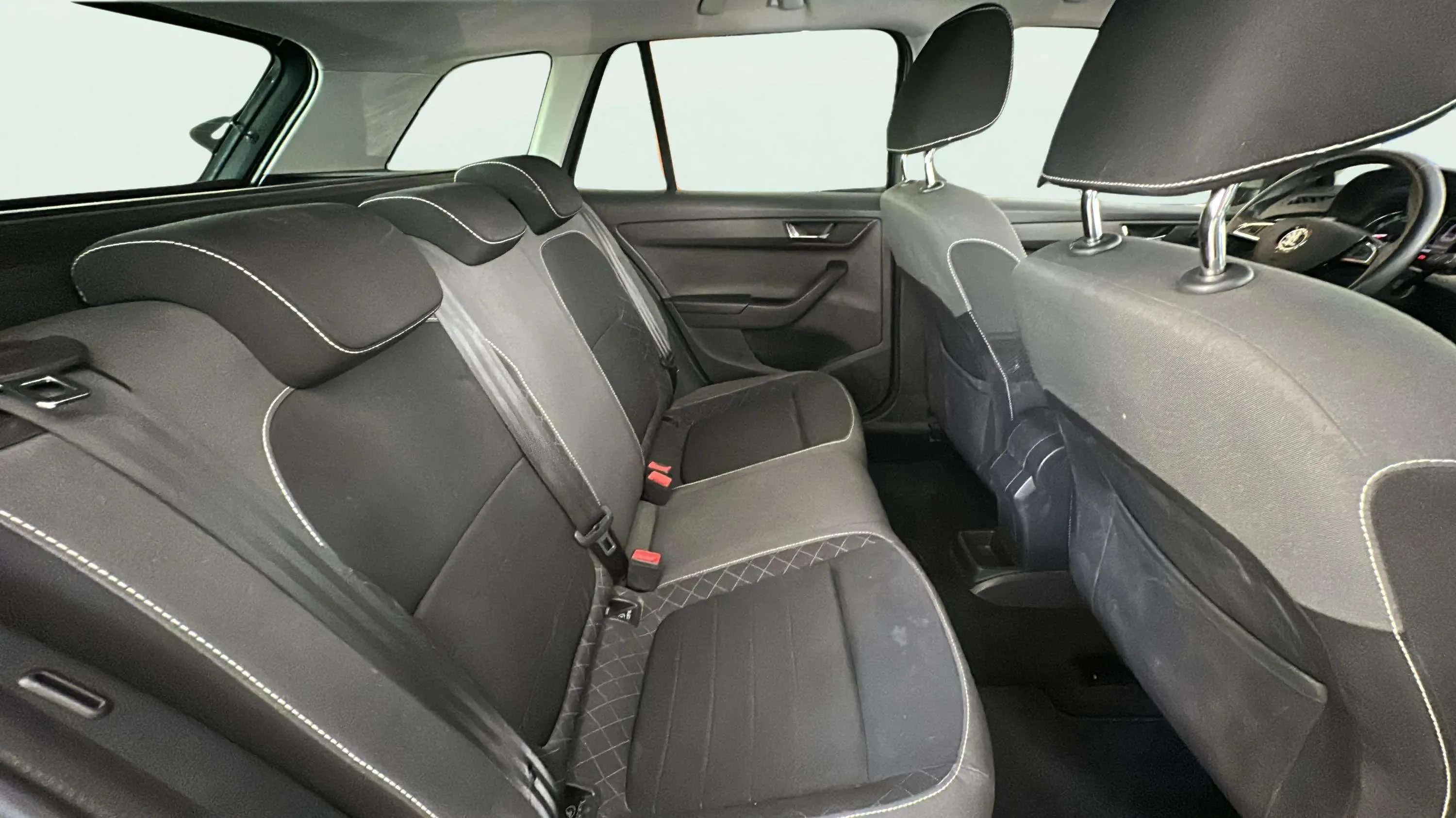 Škoda Fabia 1.0 MPI Ambition - foto 26
