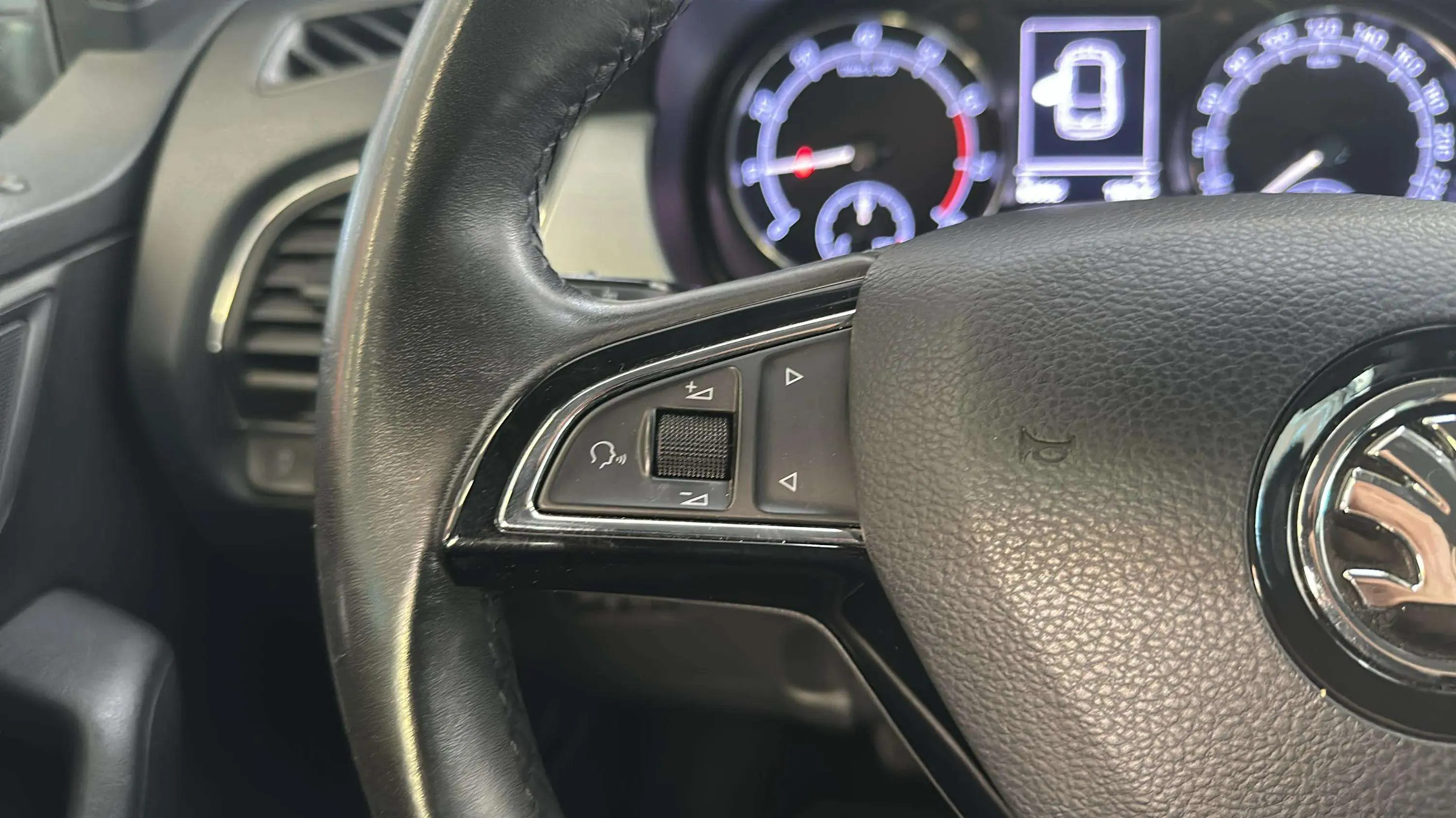 Škoda Fabia 1.0 MPI Ambition - foto 15