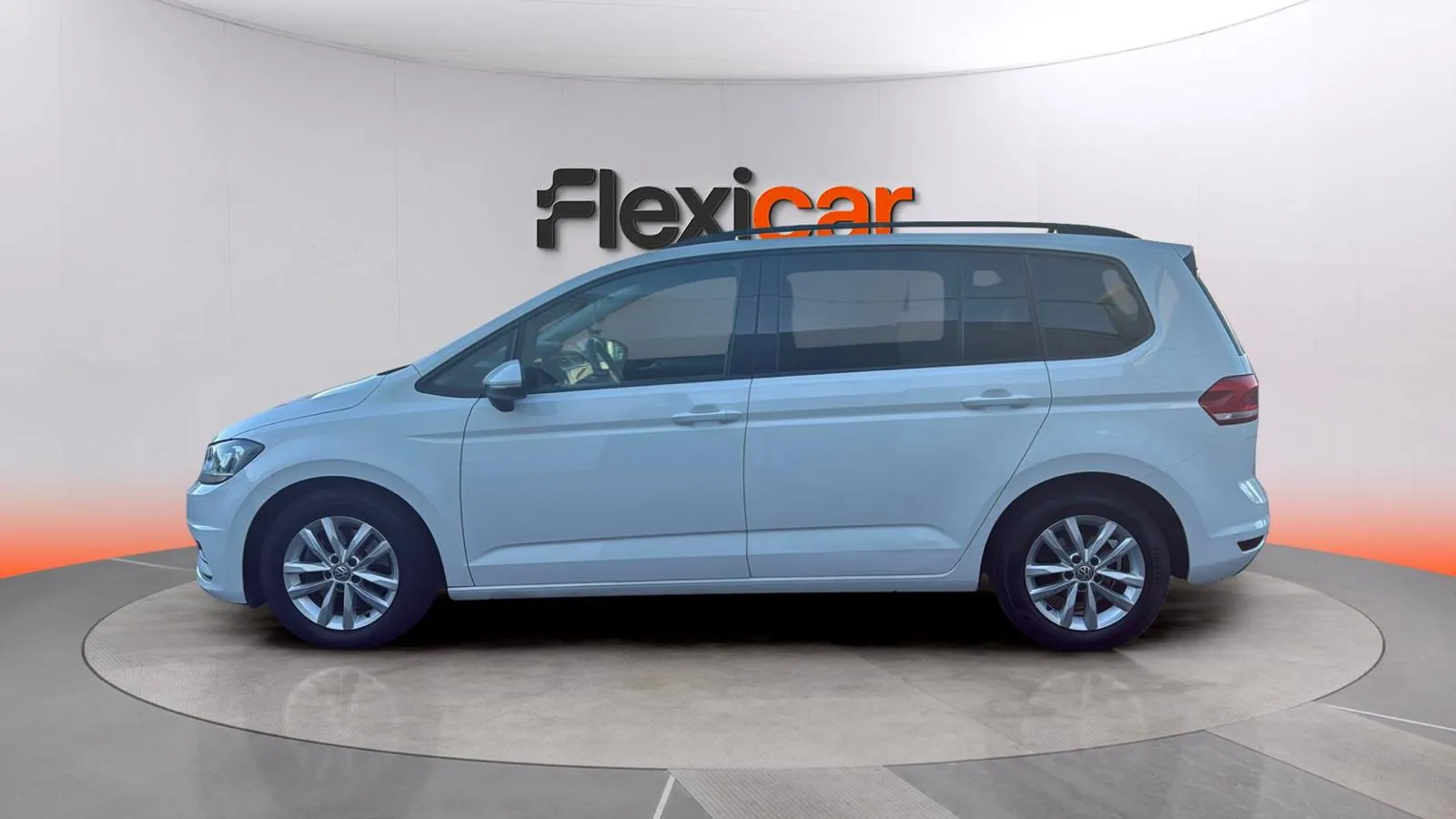 Volkswagen Touran Advance 1.6 TDI SCR BMT DSG - foto 3