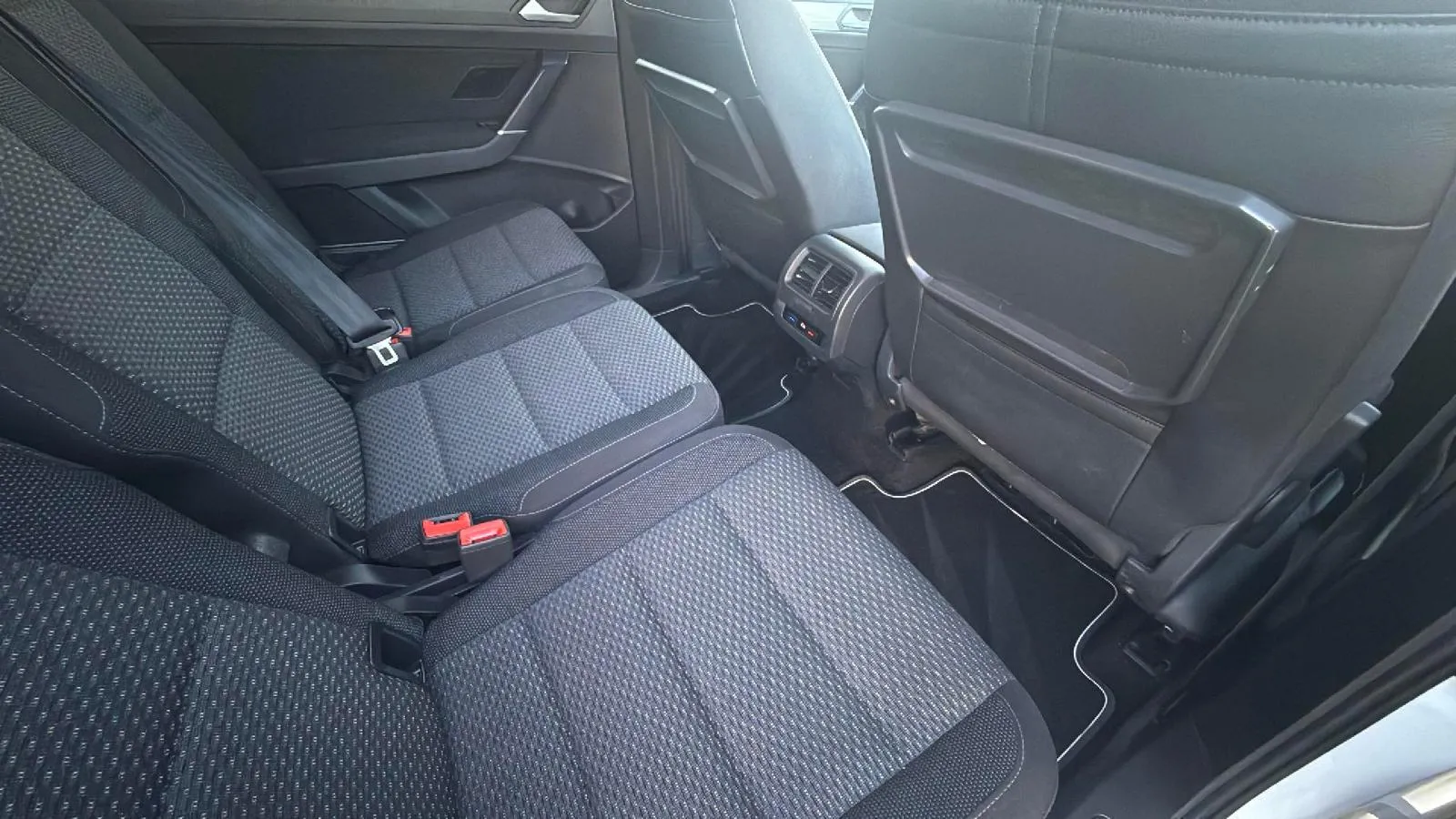 Volkswagen Touran Advance 1.6 TDI SCR BMT DSG - foto 14