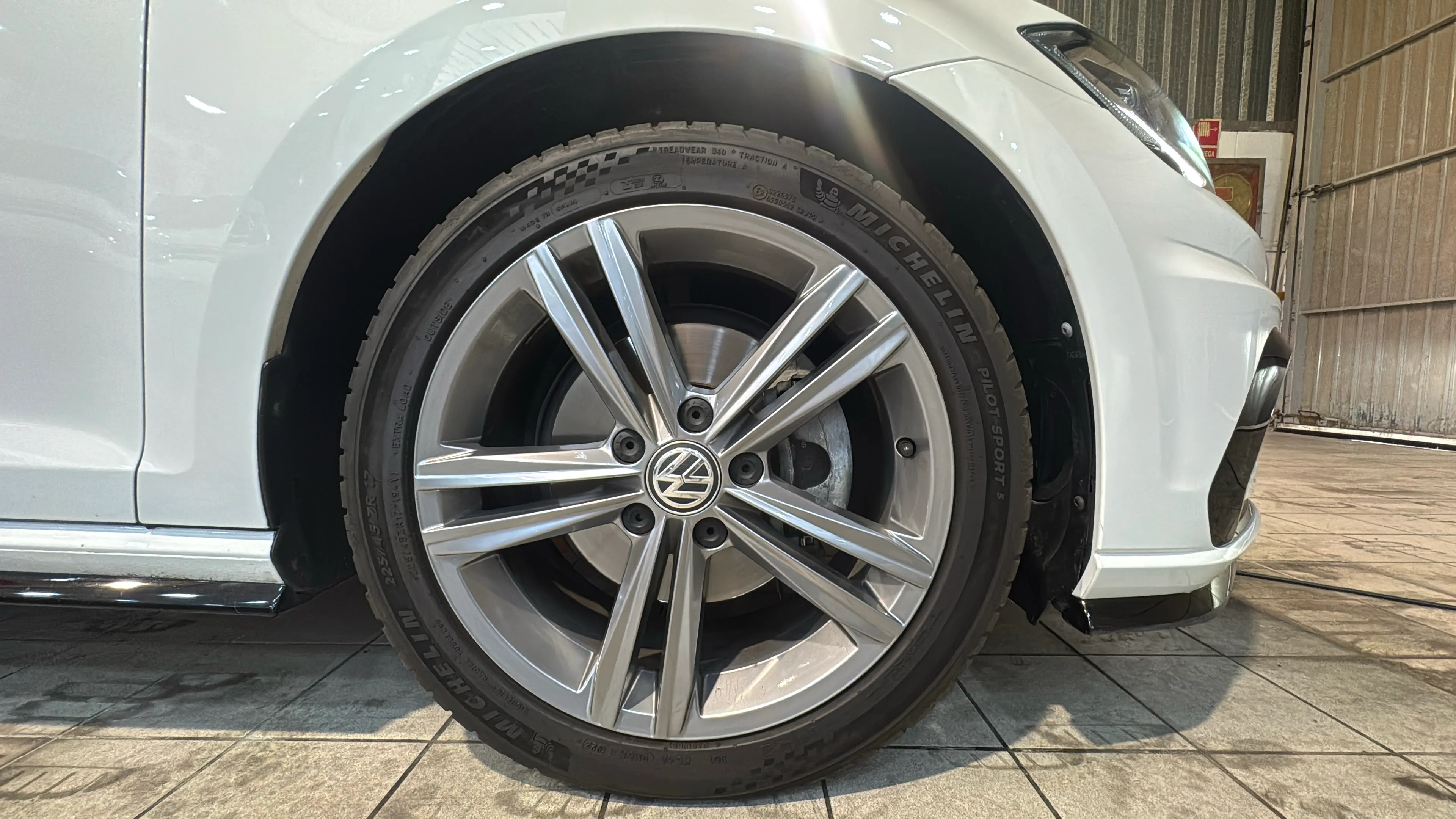 Volkswagen Golf Sport R-Line 2.0 TDI DSG - foto 31